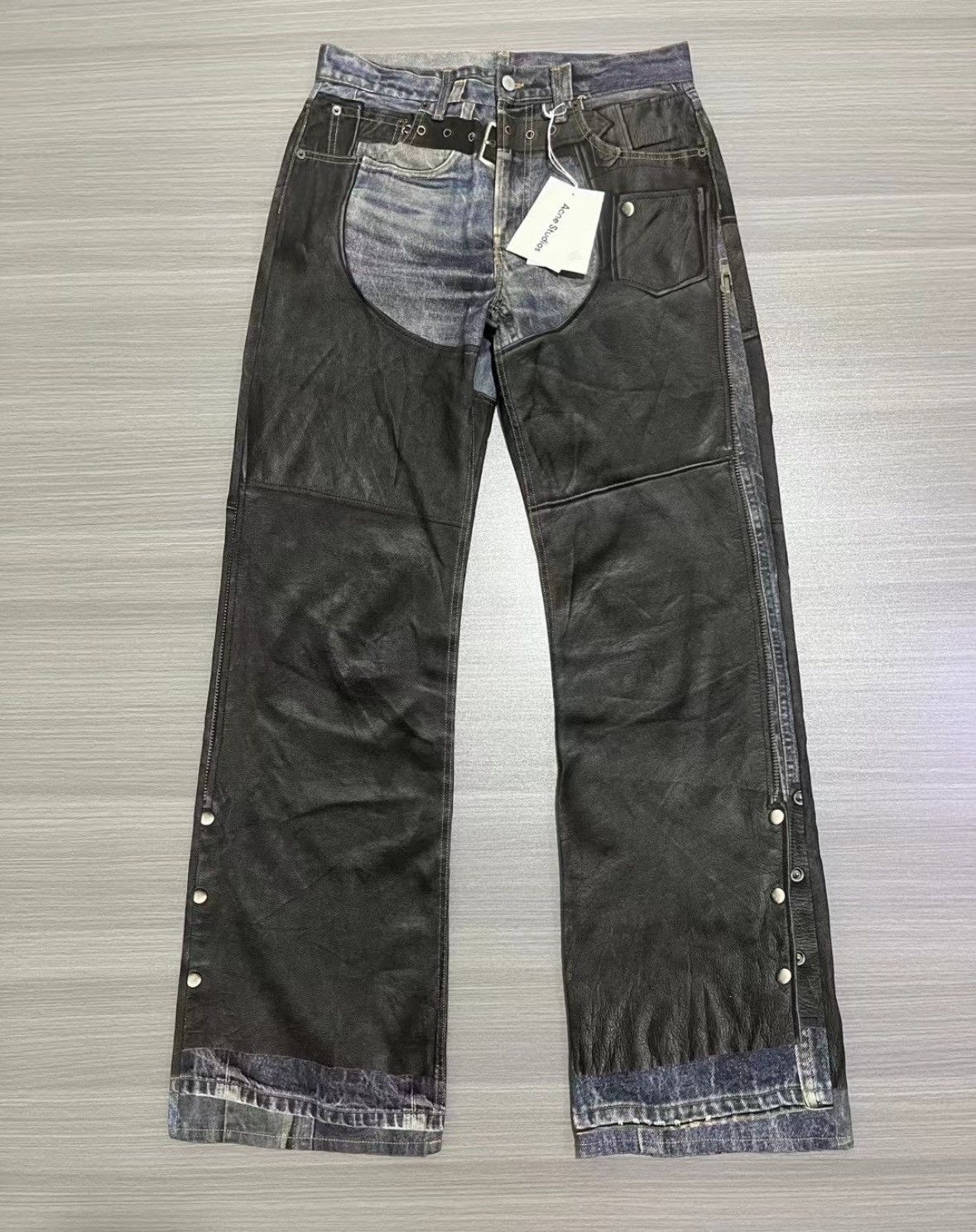 Acne Studios Acne Studios 3D printed jeans 2411-Nextarrow Size US 34 / EU 50 - 1 Thumbnail