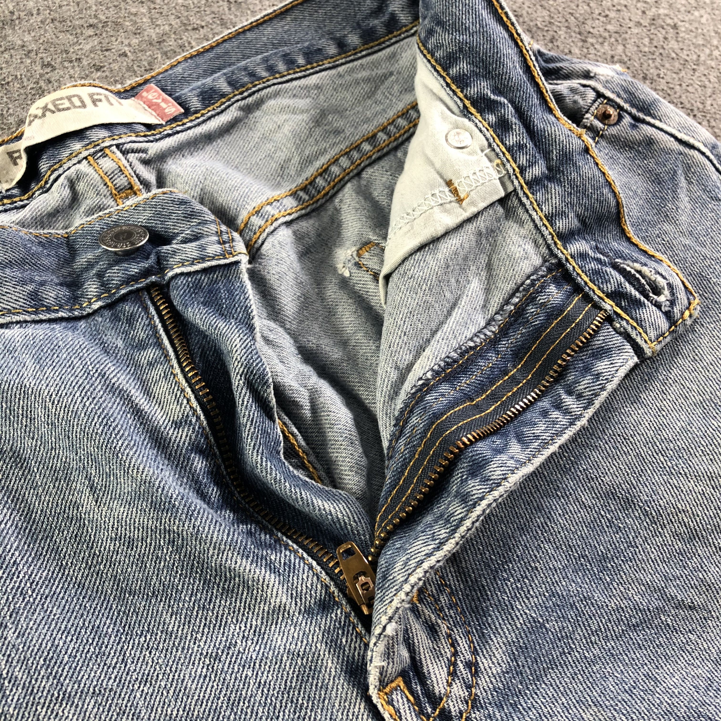 Levi's Vintage Levis 550 Jeans-J4467 Size US 31 - 7 Thumbnail
