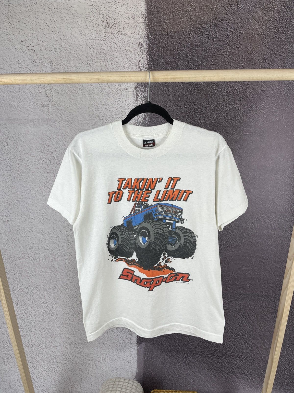 Fruit Of The Loom FotL Vintage Snap-on T-Shirt 1991 Takin' It To The Limit tee Size US M / EU 48-50 / 2 - 1 Thumbnail