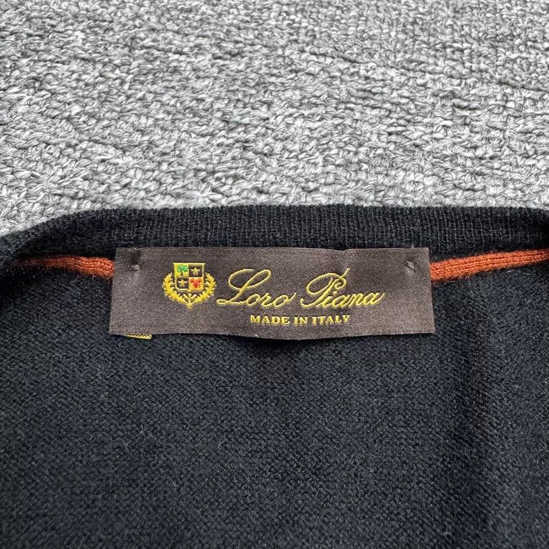 Loro Piana Loro Piana V-Neck Cashmere Knit Top Size US M / EU 48-50 / 2 - 3 Thumbnail