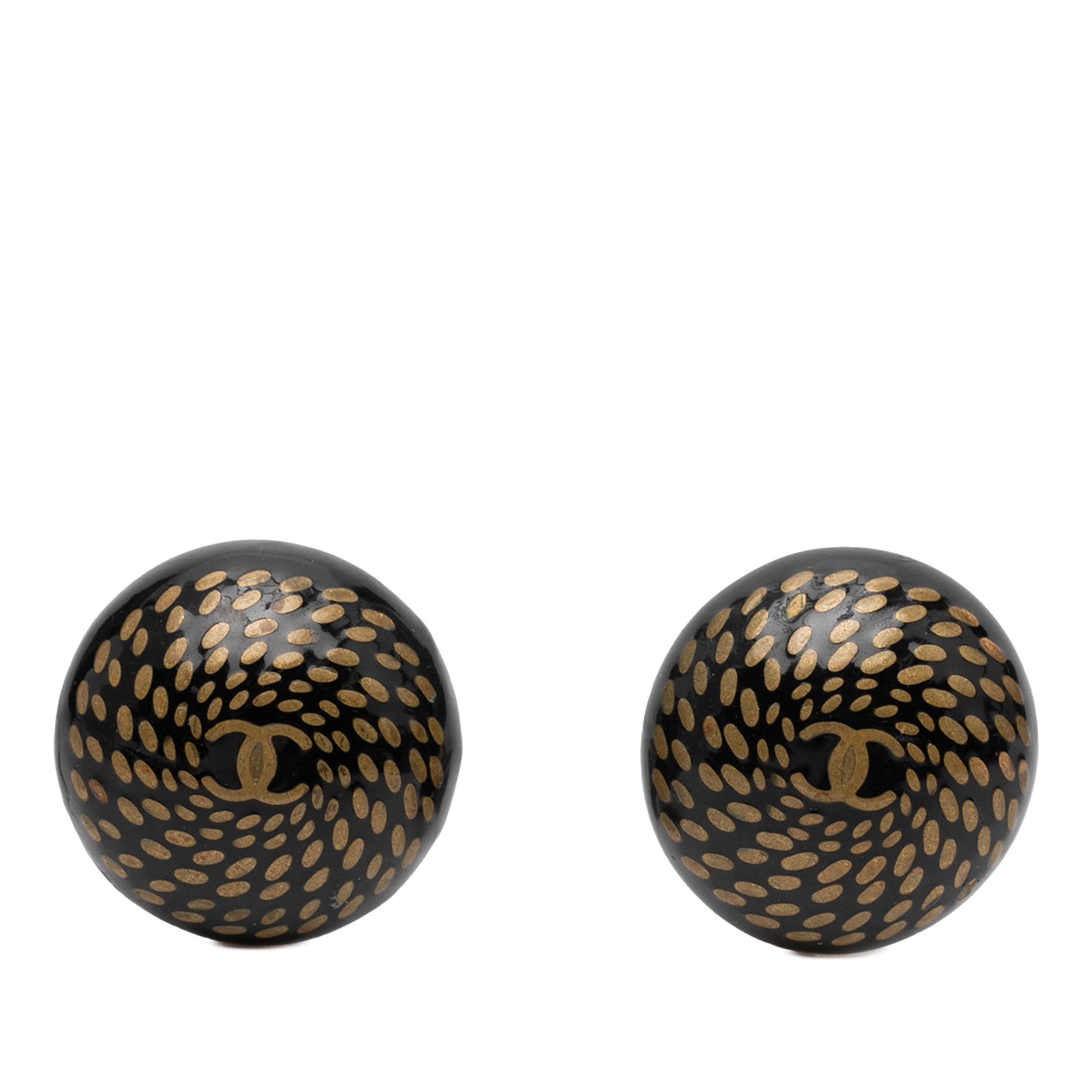 Chanel Chanel CC Resin and Gold Plated Button Clip On Earrings Size ONE SIZE - 1 Thumbnail