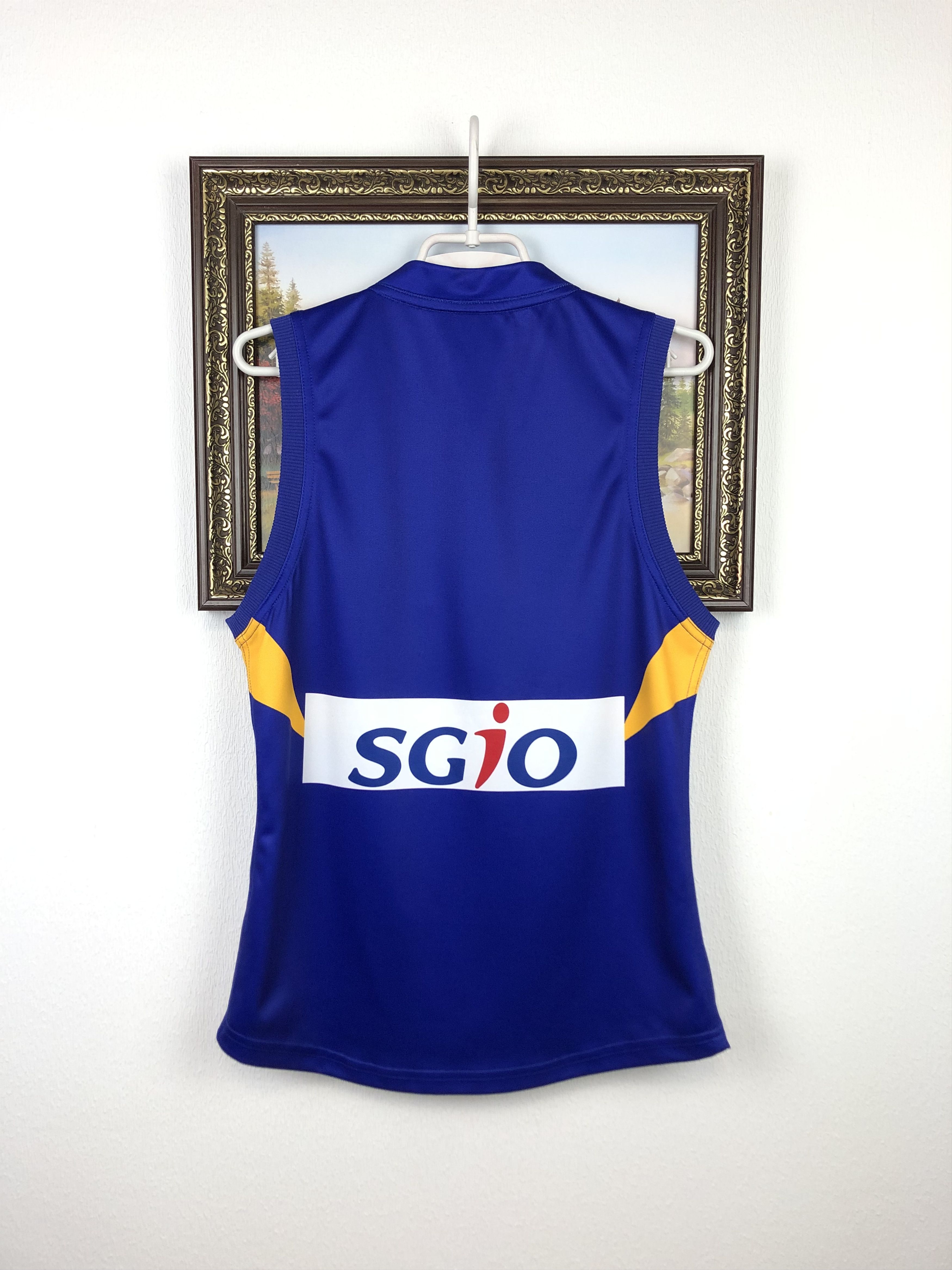 Vintage Vintage Puma West Coast Eagles Football Club AFL Jersy Shirt Size US S / EU 44-46 / 1 - 10 Thumbnail