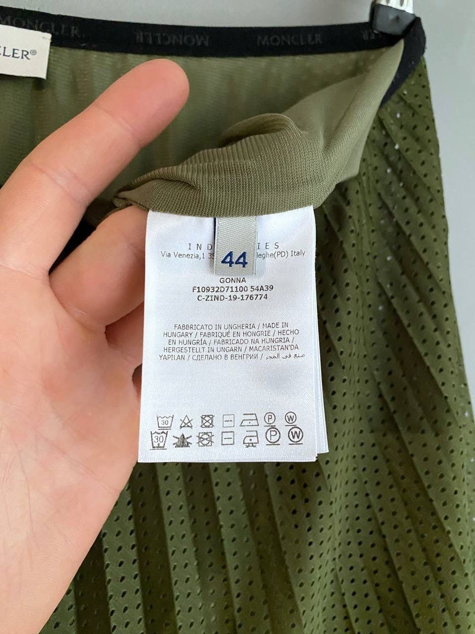 Designer × Moncler Moncler Gonna Pleated Midi Green Skirt, Size 44 Size 34" / US 12 / IT 48 - 17 Thumbnail