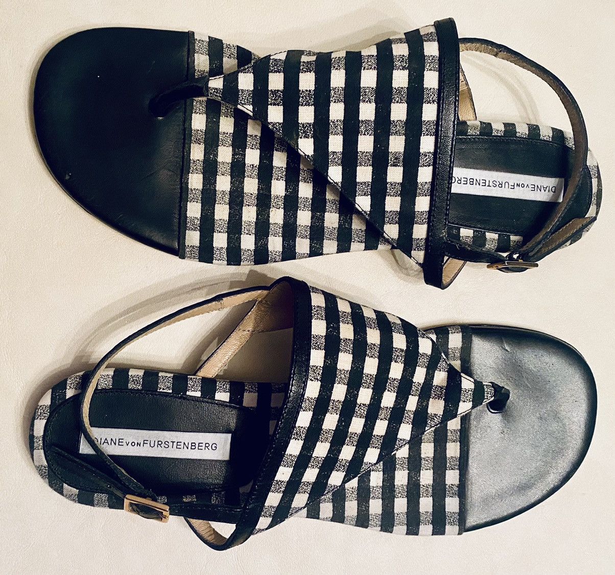 Diane von Furstenberg DvF 🇮🇹 Italian Summer Gingham Check Thong Sandals 7.5 B Size US 7.5 / IT 37.5 - 5 Thumbnail