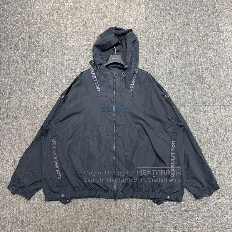 Louis Vuitton Louis Vuitton LV Logo Hooded Jacket. Size US XL / EU 56 / 4 - 1 Thumbnail