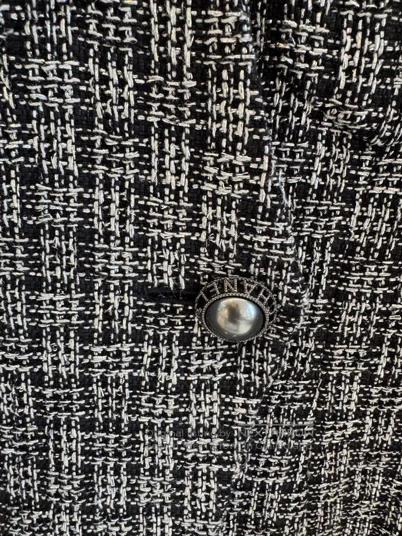 Chanel Chanel Black and silver woven black pearl tweed coat Size XS / US 0-2 / IT 36-38 - 4 Thumbnail