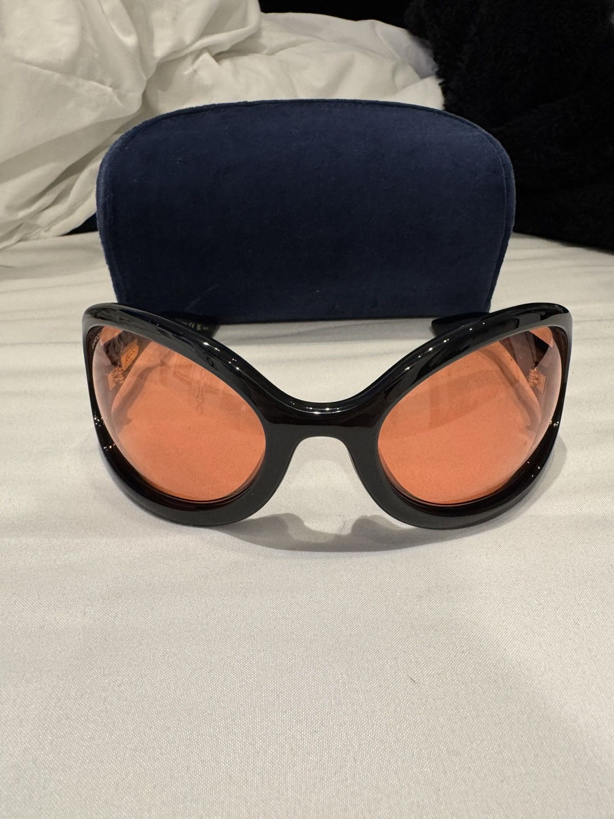Gucci Gucci Black Oval Sunglasses Size ONE SIZE - 2 Thumbnail