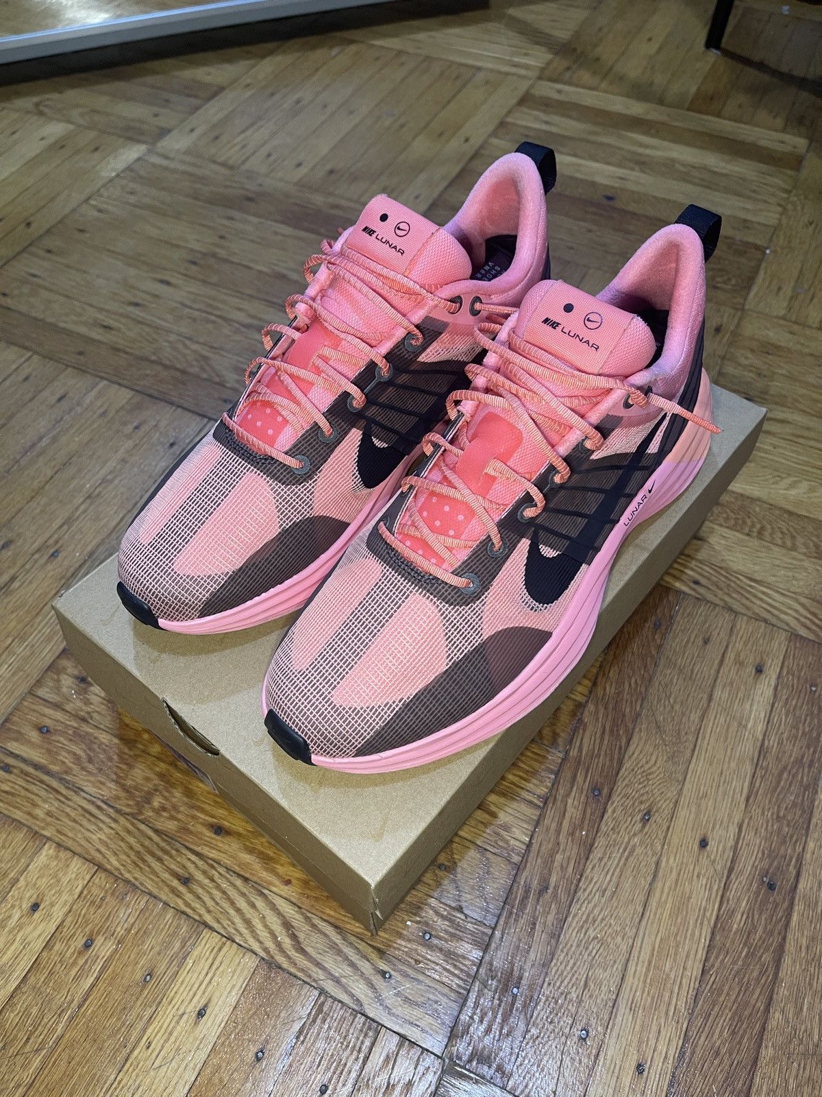 Nike Men's Nike Lunar Roam Premium Pink Gaze Size US 8.5 / EU 41-42 - 1 Thumbnail