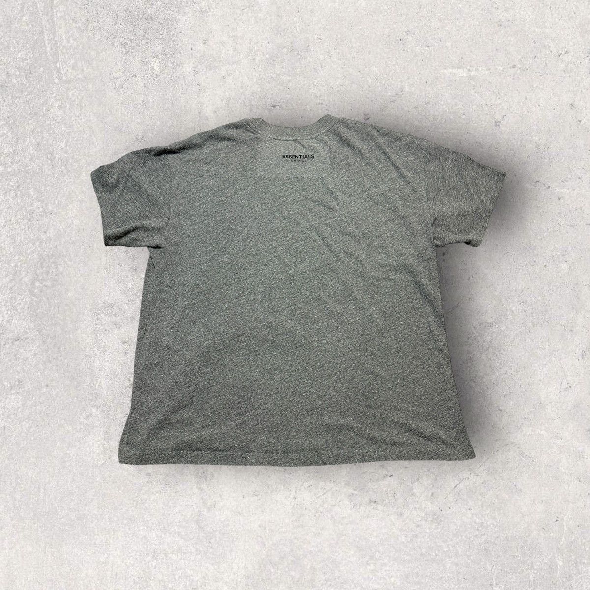 Essentials × Fear of God Essentials Fear of God tee Size US S / EU 44-46 / 1 - 1 Thumbnail
