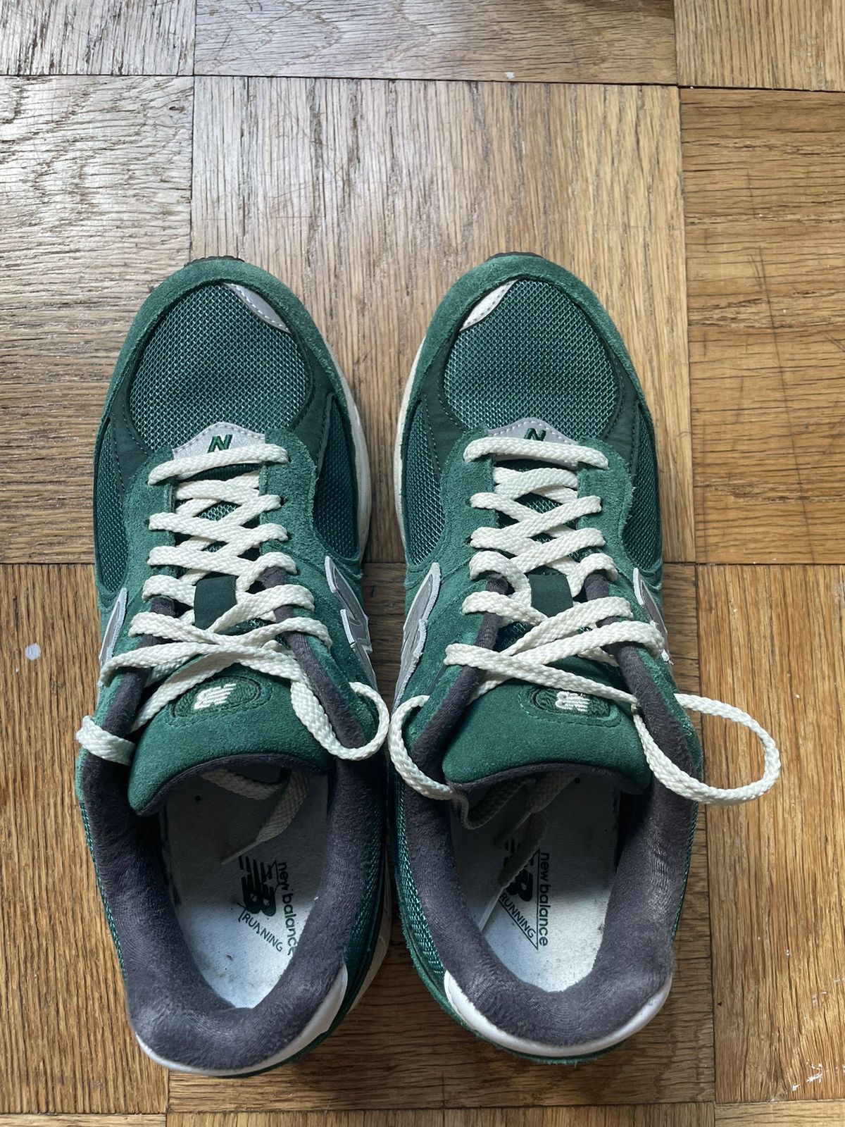 New Balance 2002r Nightwatch Green Size US 10.5 / EU 43-44 - 3 Thumbnail