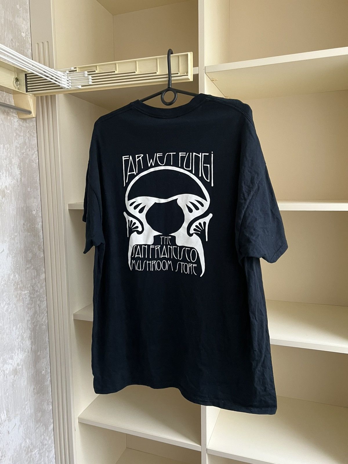 Vintage Vintage Got Shrooms? San Francisco T-Shirt Size XL Size US XL / EU 56 / 4 - 8 Thumbnail