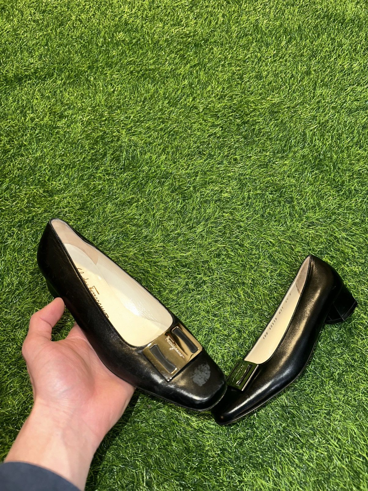 Salvatore Ferragamo Vintage Salvatore Ferragamo Heels Size 6.5 Size US 6.5 / IT 36.5 - 1 Thumbnail