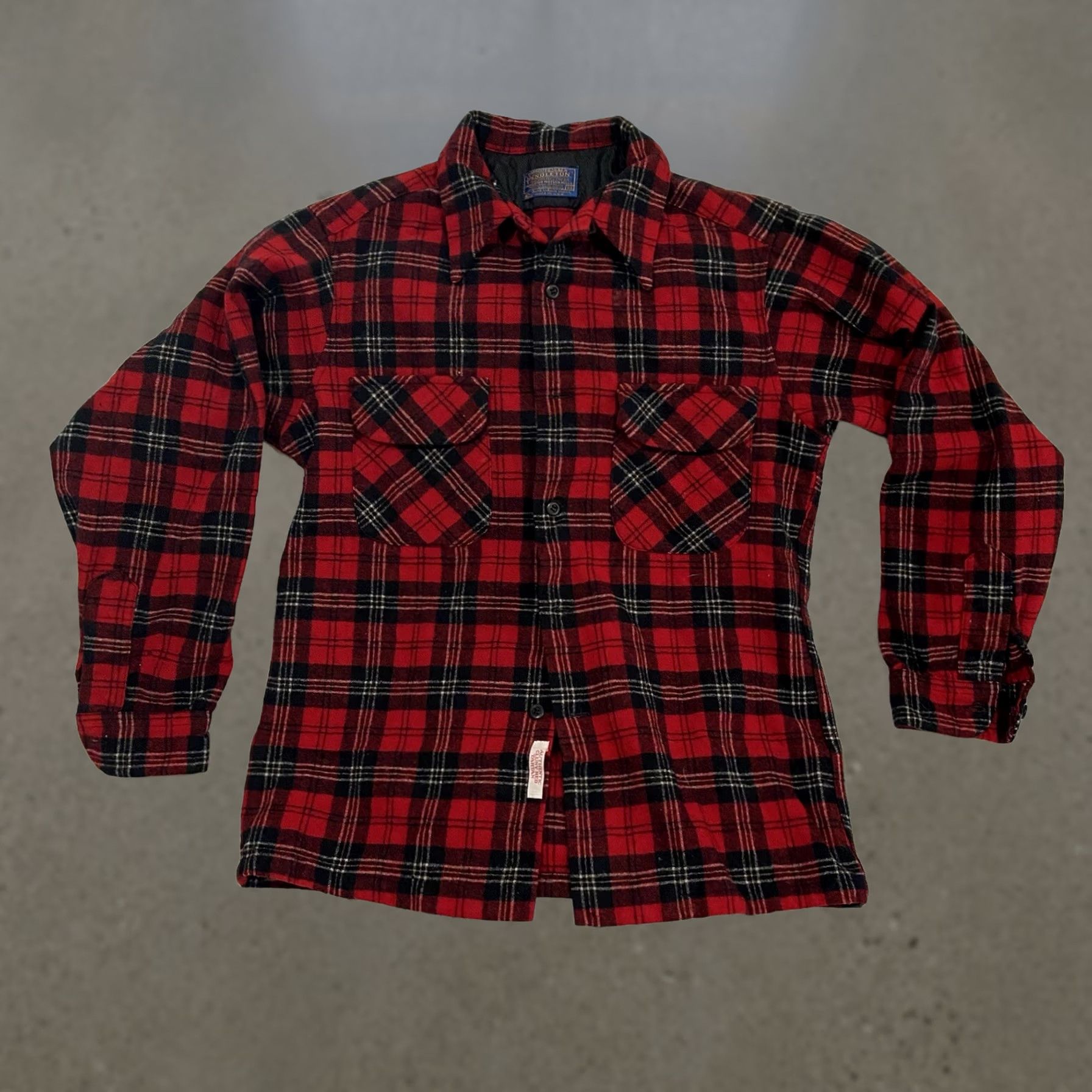 Pendleton VTG Pendleton Board Shirt Mens M Wool Flannel Red Plaid Button-Down with Pockets, Classic Fit, 70s 80s USA Size US M / EU 48-50 / 2 - 1 Thumbnail