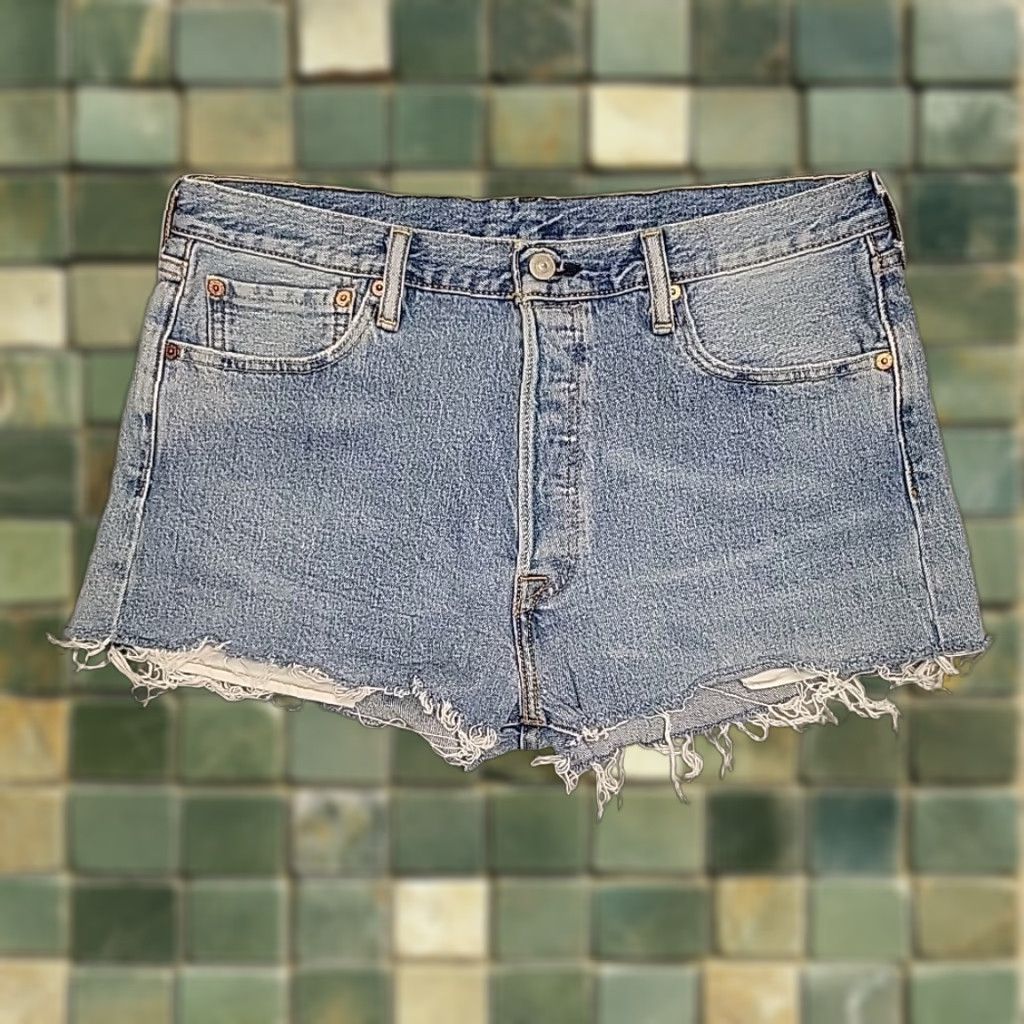 Levi's VTG Levis 501 Jorts 32x Faded Blue Denim Booty Biker Short Shorts Daisy Duke Denim Cotton Jeans Women 32 Size 24" / US 00 / IT 34 - 1 Thumbnail