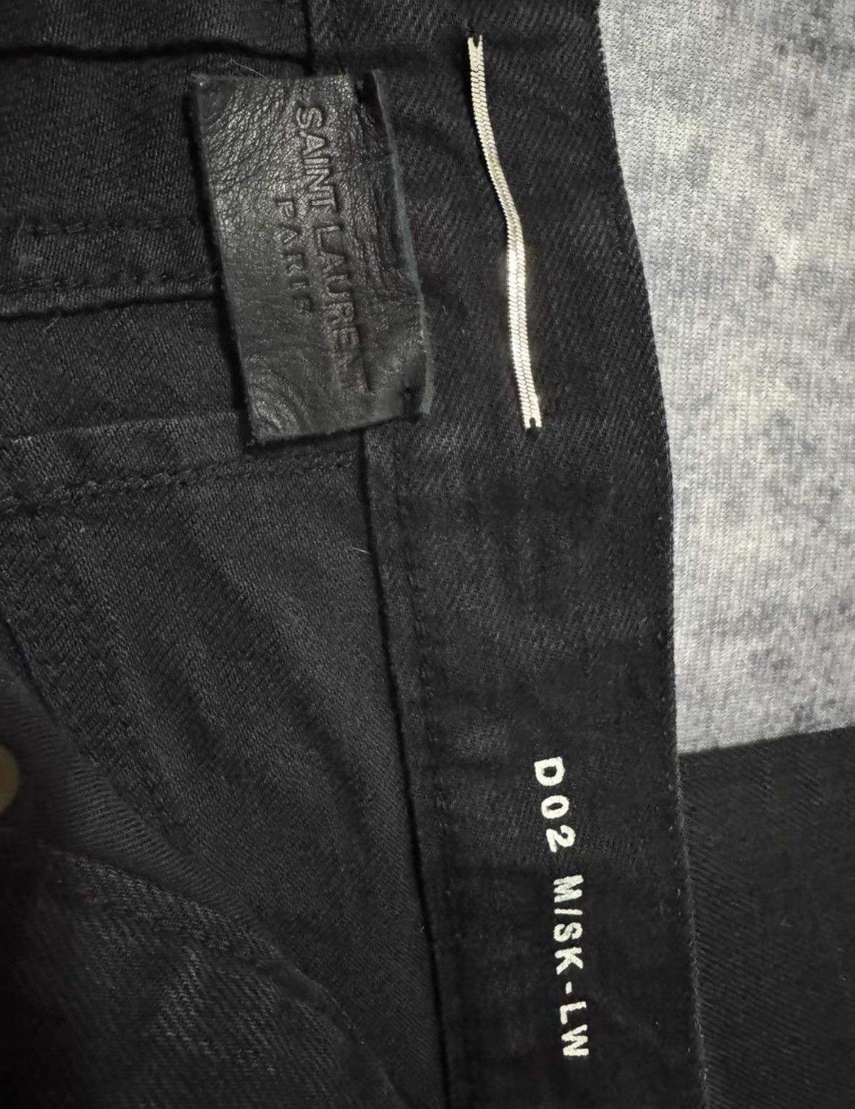 Saint Laurent Paris Saint Laurent 15SS Runway Distressed Frayed Hem Denim Jeans Size US 30 / EU 46 - 6 Thumbnail