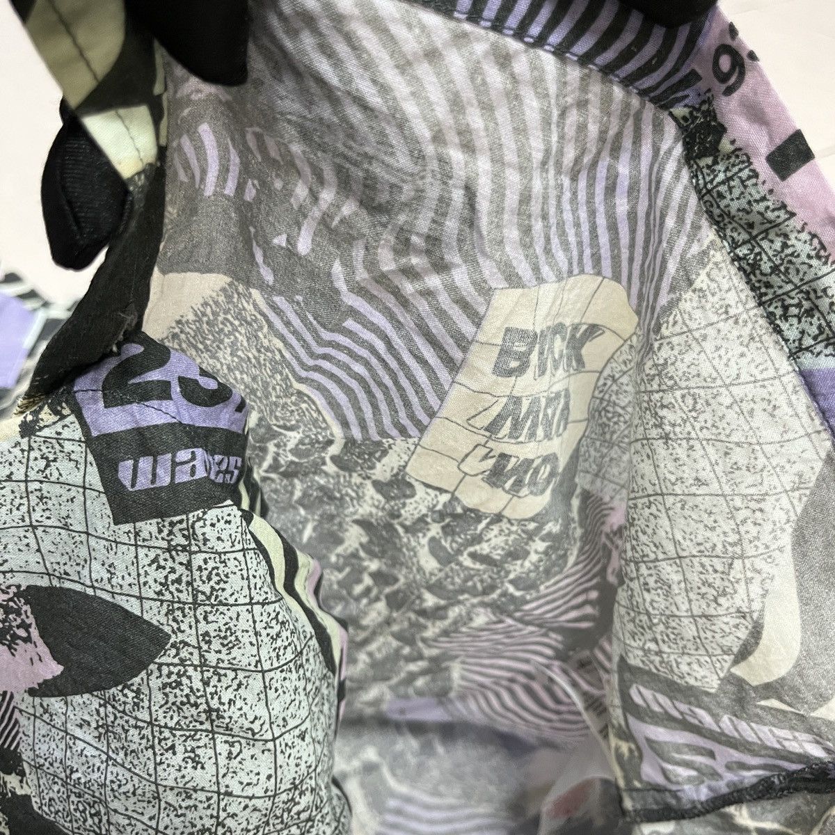 Topman Hawaiian Graphic Allover Print Shirt Size US S / EU 44-46 / 1 - 7 Thumbnail