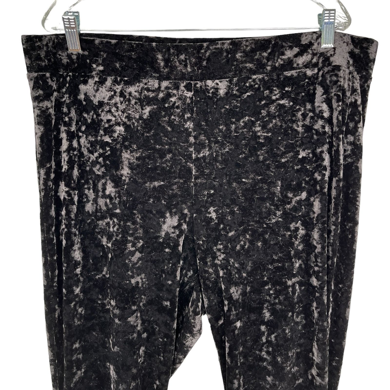 Other Torrid Pants Black Crushed Velvet Pull On 3 3X Elastic Waist Size 40" / US 18 - 5 Thumbnail