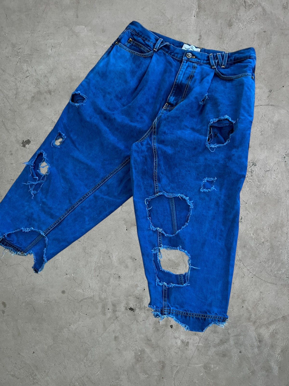 Vivienne Westwood Vivienne Westwood Distressed Denim Shorts Size US 36 / EU 52 - 4 Thumbnail