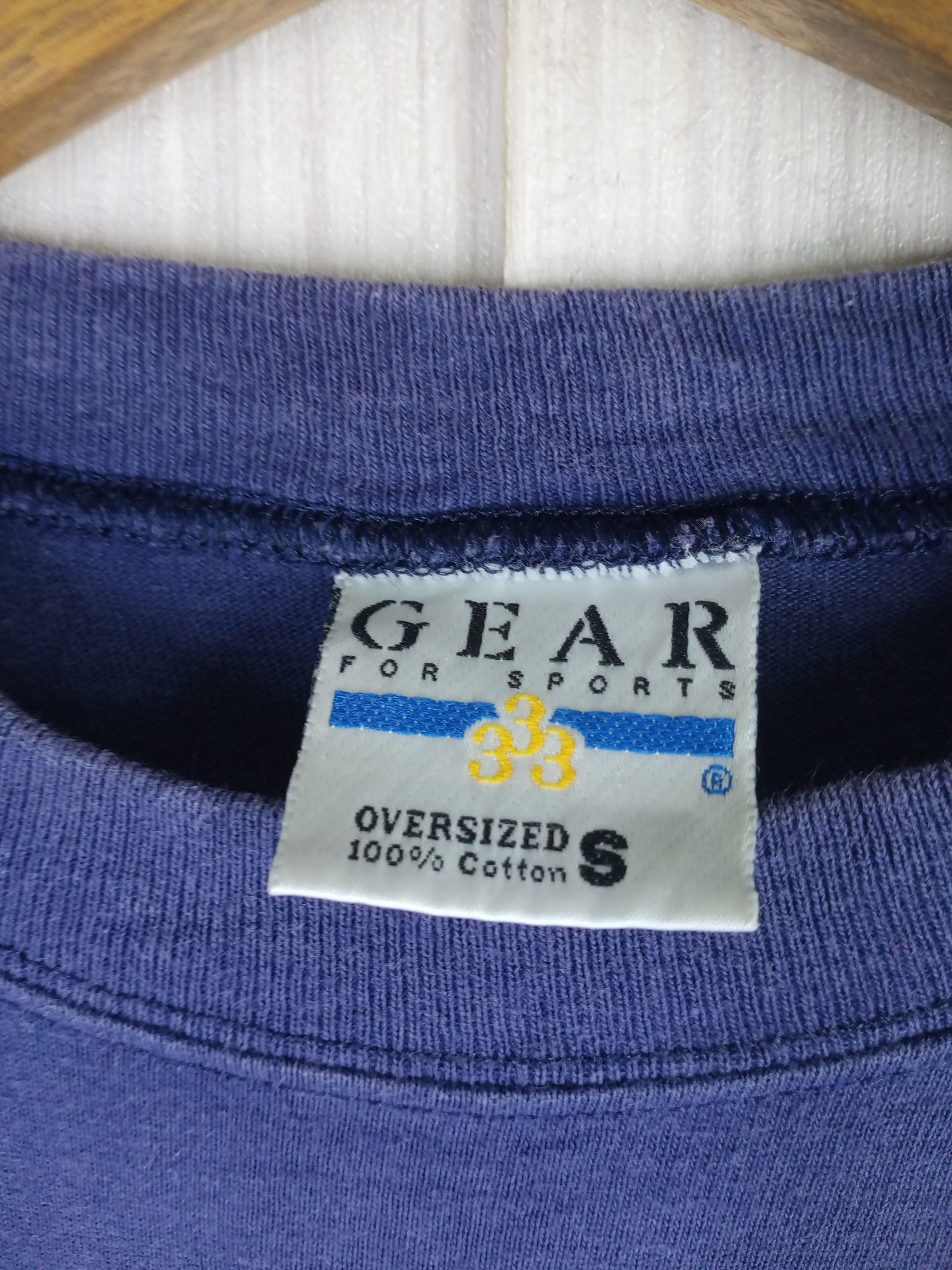 Gear for Sports Rare Vintage 90s Yale University Big Logo Tshirt Size US S / EU 44-46 / 1 - 5 Thumbnail