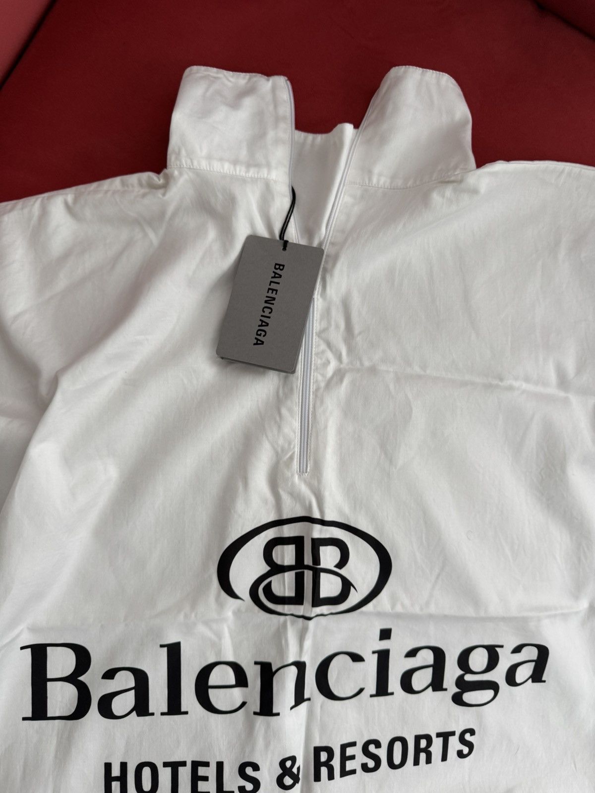 Balenciaga Balenciaga Pillow shirt, oversized, size S Size S / US 4 / IT 40 - 5 Thumbnail