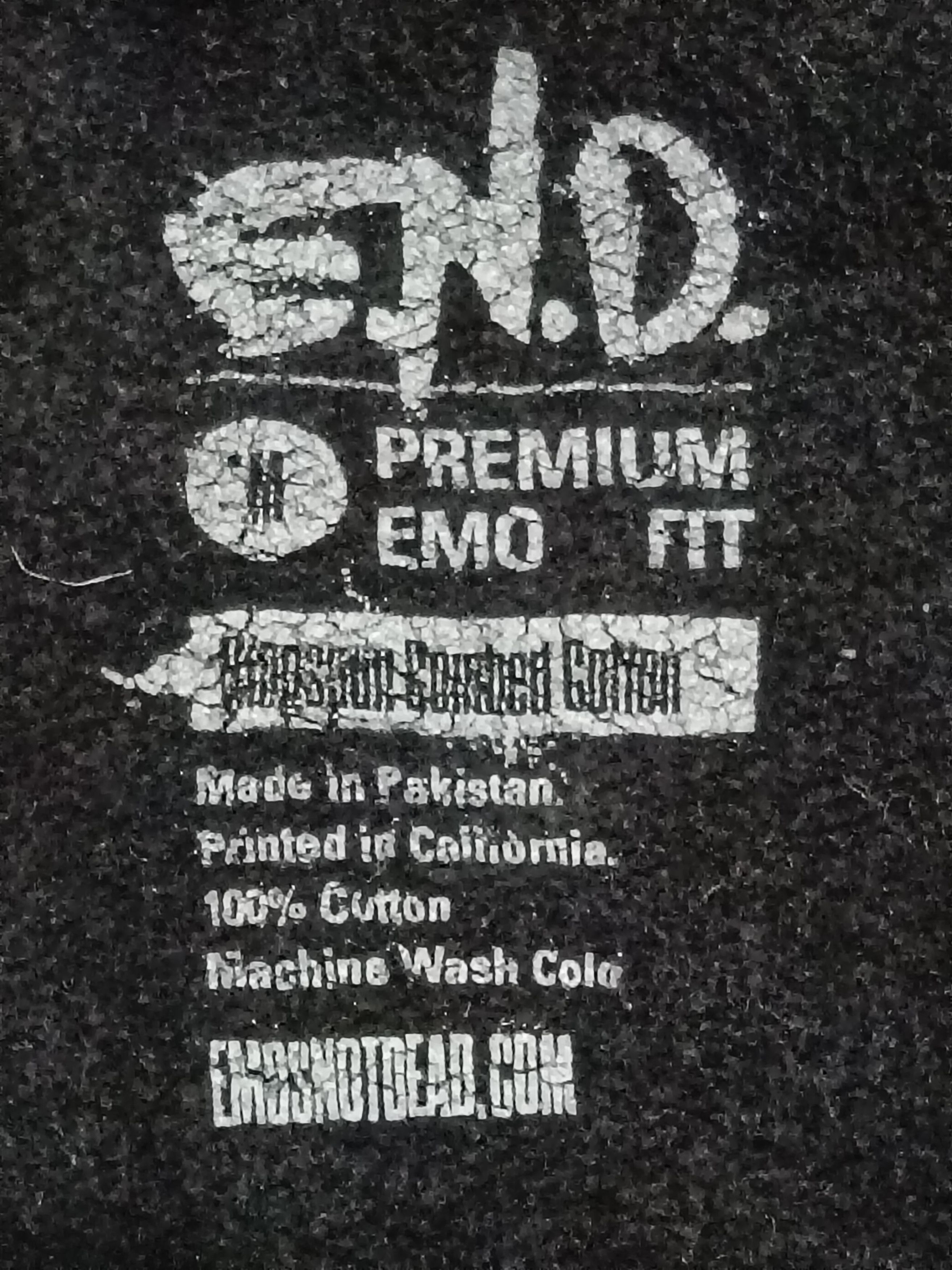 Band Tees EMO'S NOT DEAD PUNKS HOODIE Size US M / EU 48-50 / 2 - 2 Thumbnail