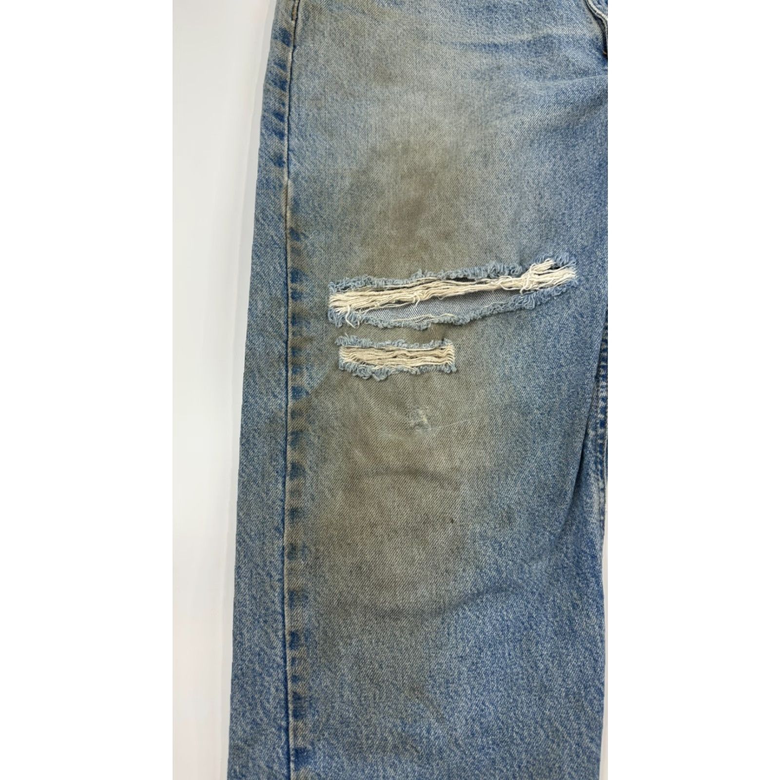 Carhartt Carhartt Jeans Mens 36x30 Blue Denim Distressed Relaxed Tapered Leg Outdoor Size US 36 / EU 52 - 3 Thumbnail