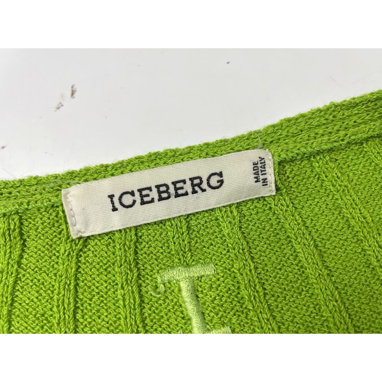 Vintage VINTAGE Iceberg Jumper Shirt Women Short Sleeve Green Striped V-Neck Size 44 90s 00s Womens Size M / US 6-8 / IT 42-44 - 3 Thumbnail