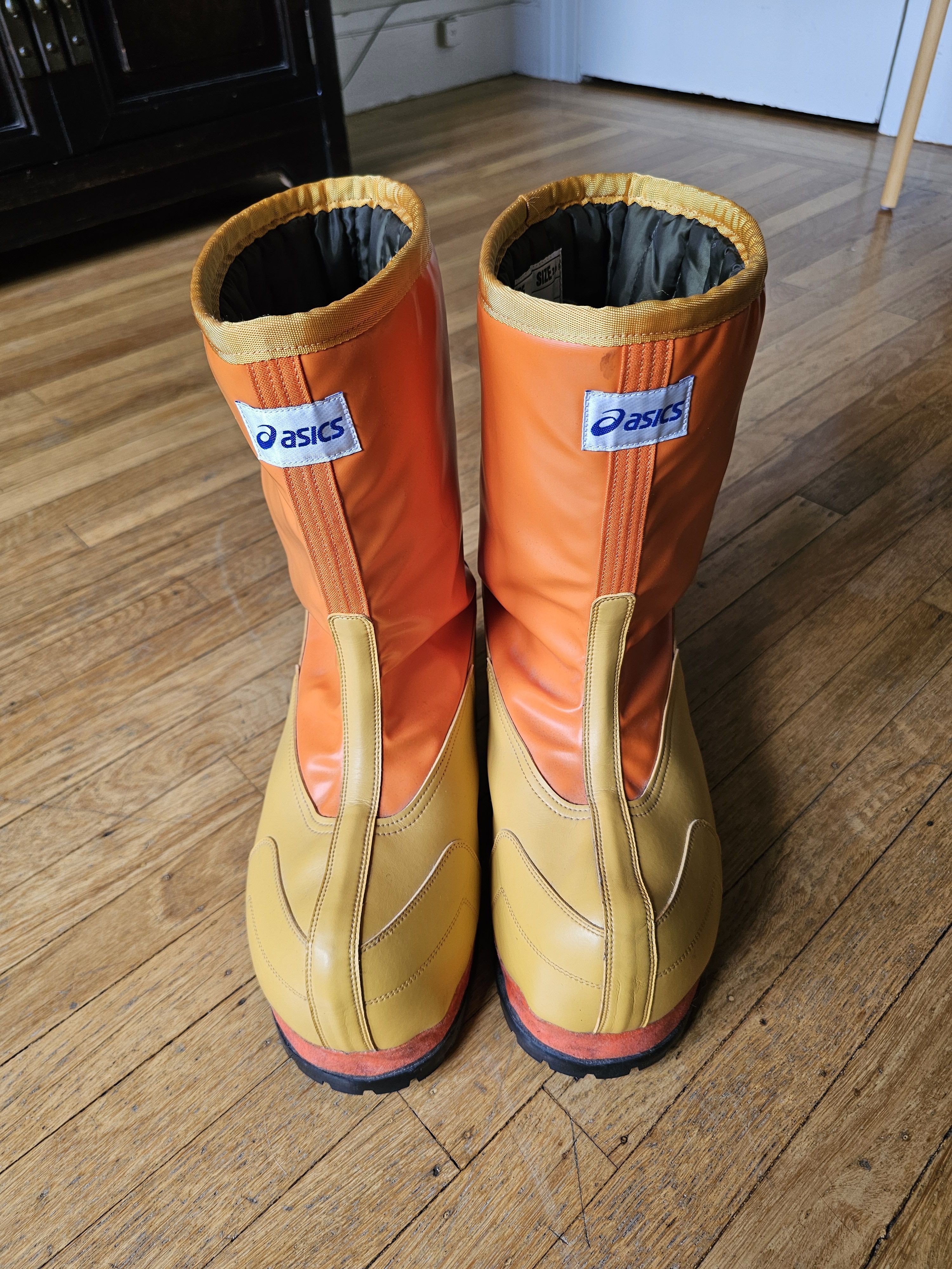 Asics Asics W-DX 2 Arctic Boots (Japan Exclusive) | Grailed