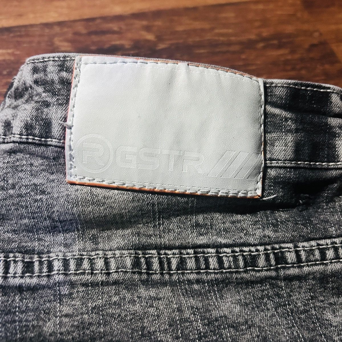 Grey Distressed Cargo Gstar Jeans
