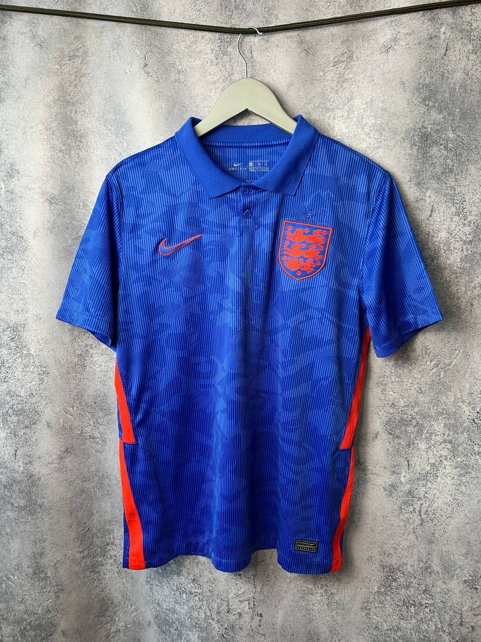 Nike Nike England 2020 Away Kit Soccer Jersey Size US L / EU 52-54 / 3 - 2 Thumbnail