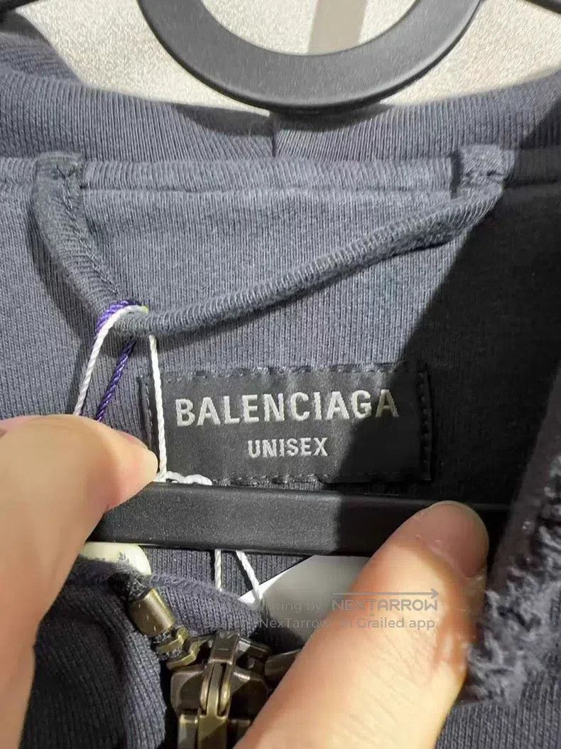 Balenciaga Balenciaga Reversed Letter Zip-up Hoodie Size US XXS / EU 40 - 4 Thumbnail