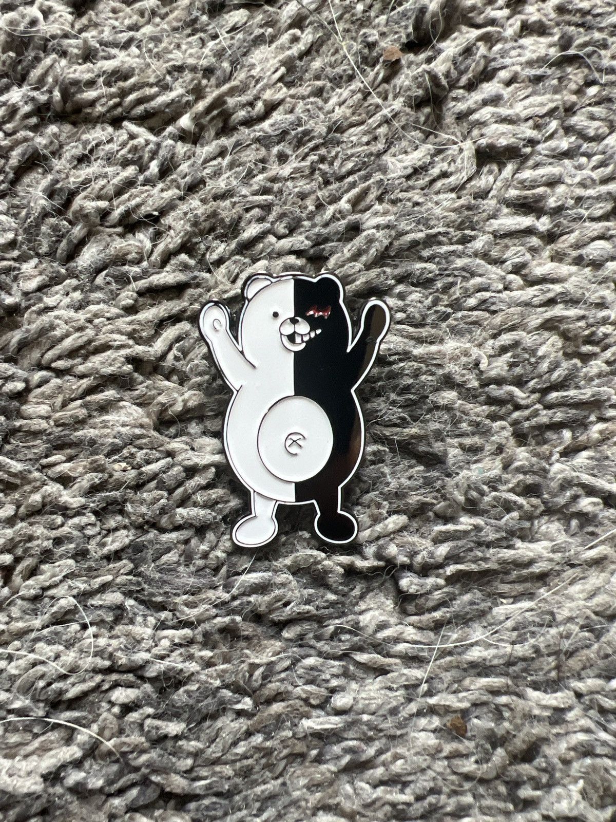 Hypebeast Danganronpa 3 Monokuma Enamel Pin Size ONE SIZE - 1 Thumbnail