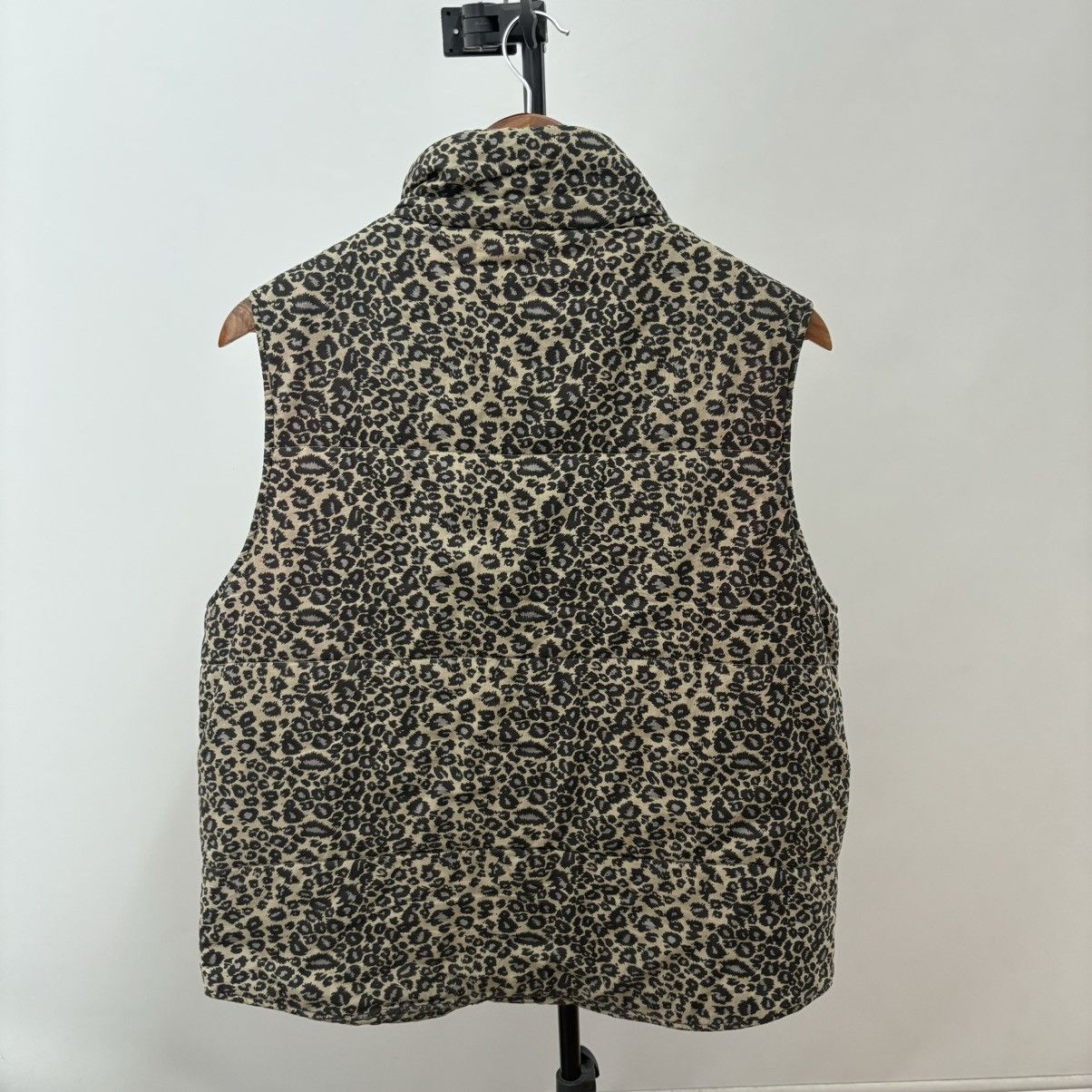 Japanese Brand Surf Equipment Morning Collection Melple Leopard Camp Vest Size US M / EU 48-50 / 2 - 6 Thumbnail