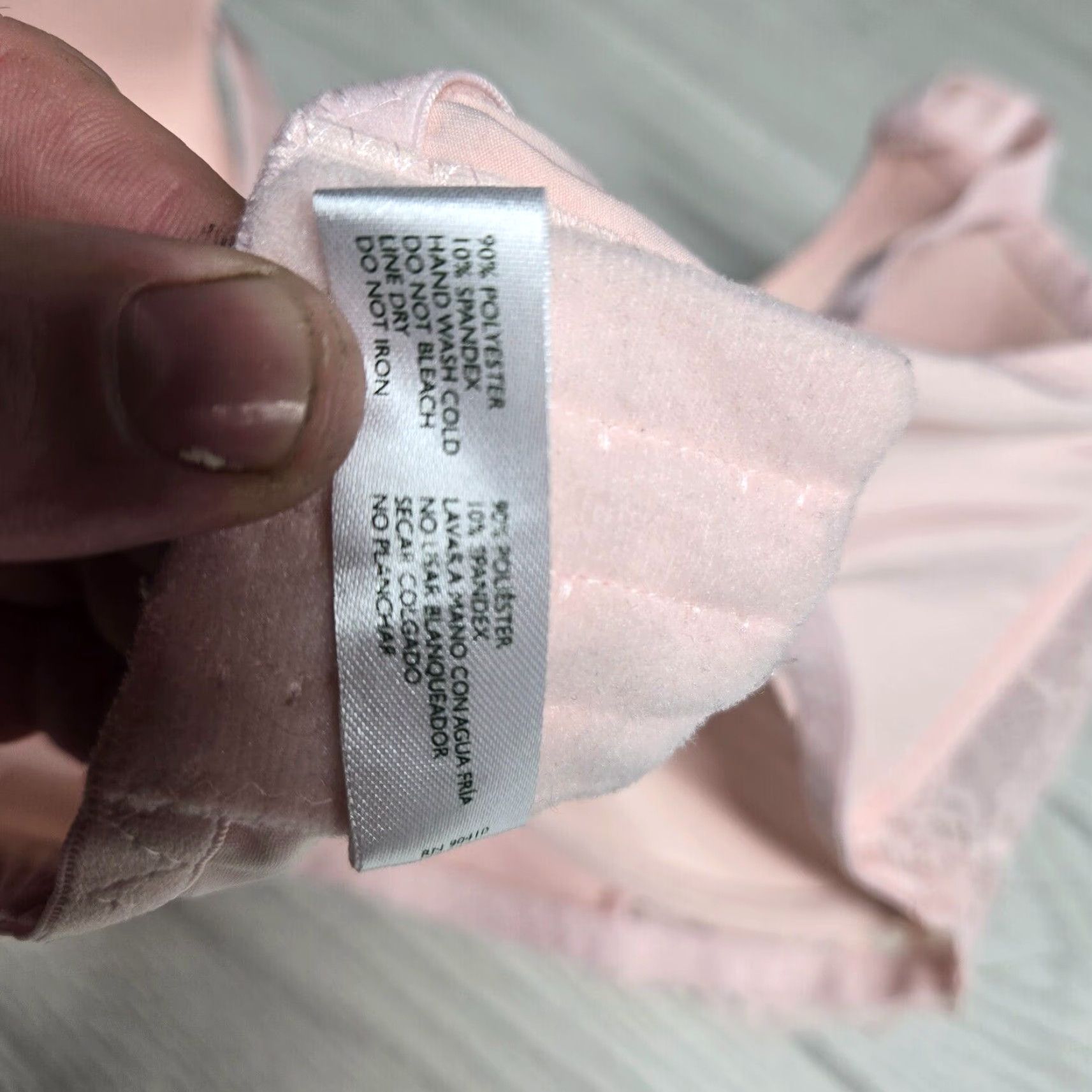 Laura Ashley Laura Ashley Women's Bra 40D Lightly Lined Pink Floral Underwire Wireless Back Closure 40 Band Style Bralette Size ONE SIZE - 5 Thumbnail