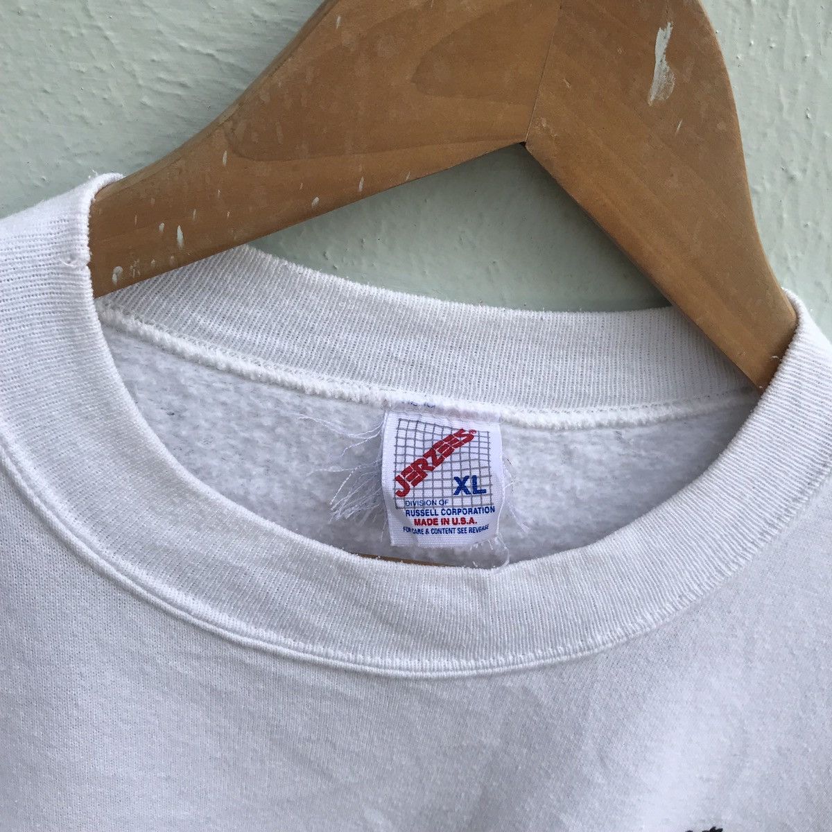 No Fear Vintage No Fear Skate Style White Crewneck Sweater Size US XL / EU 56 / 4 - 9 Thumbnail