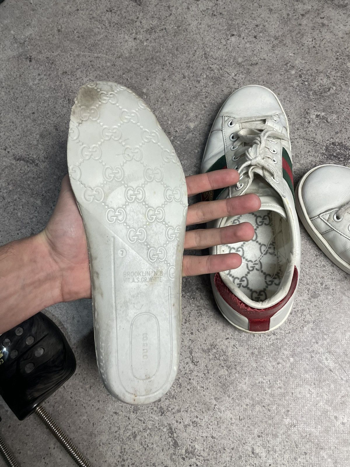 Gucci Gucci Ace Bee Sneakers Size US 8 / EU 41 - 12 Thumbnail