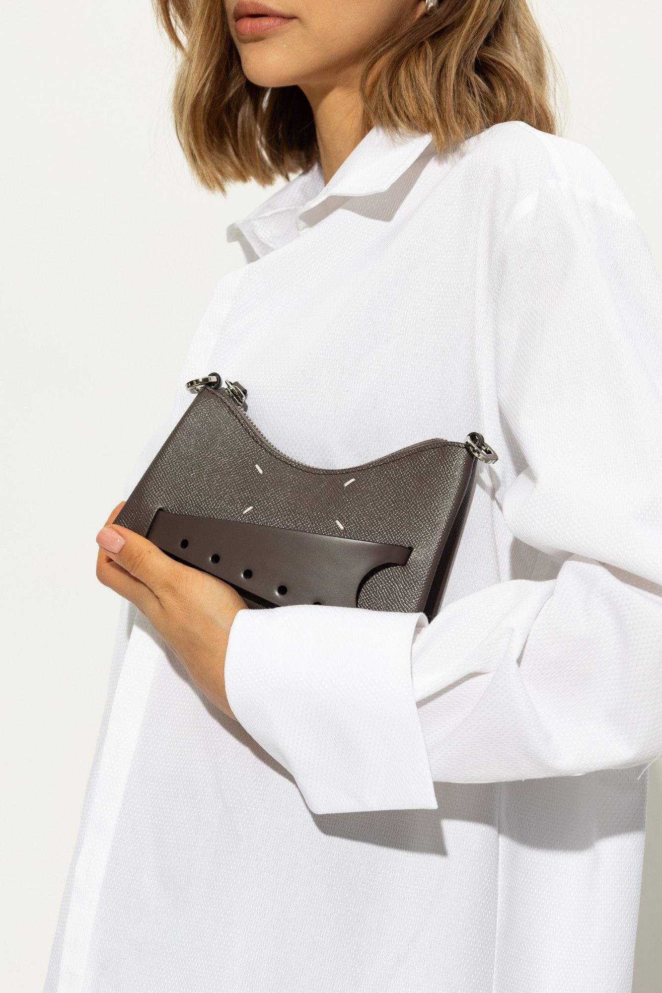 Maison Margiela oc11z0325 Size: OS / Snatched Micro Shoulder Bag in Brown Size ONE SIZE - 2 Thumbnail