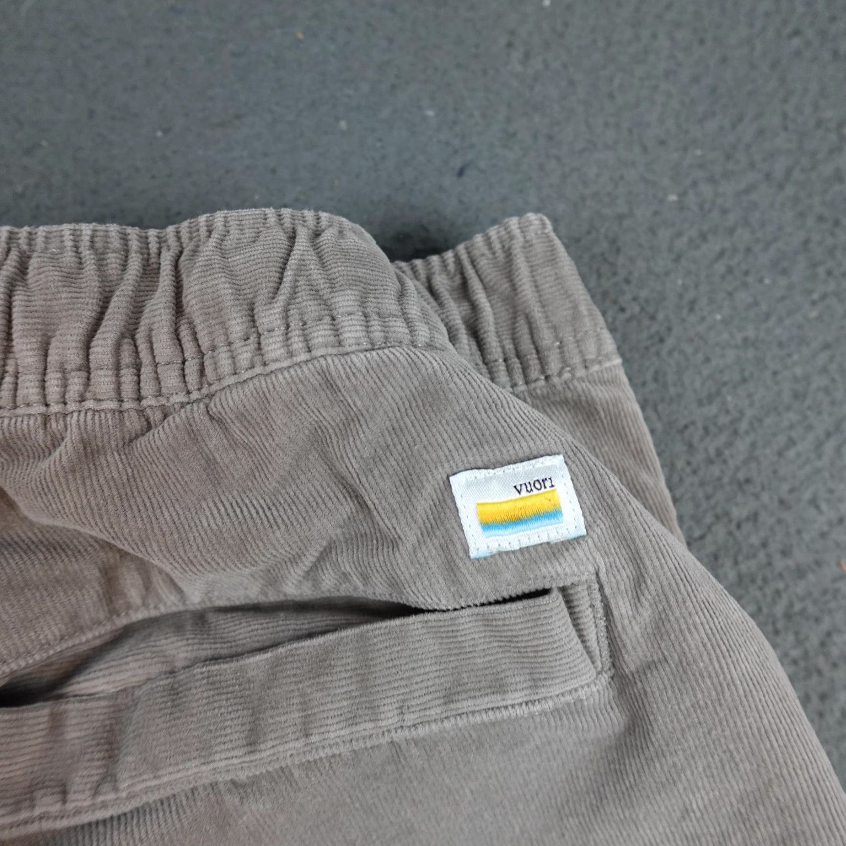 Vuori Vuori Mens Large Corduroy Chino Pants Elastic Waist Casual Optimist Size US 33 - 7 Thumbnail