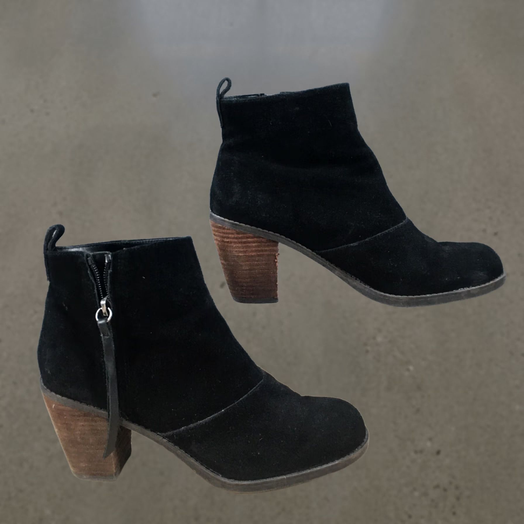 Dolce Vita DV By Dolce Vita Boots Womens 9.5 Ankle Booties Heels Black Leather Side Zip Mens? Size US 10 / IT 40 - 1 Thumbnail