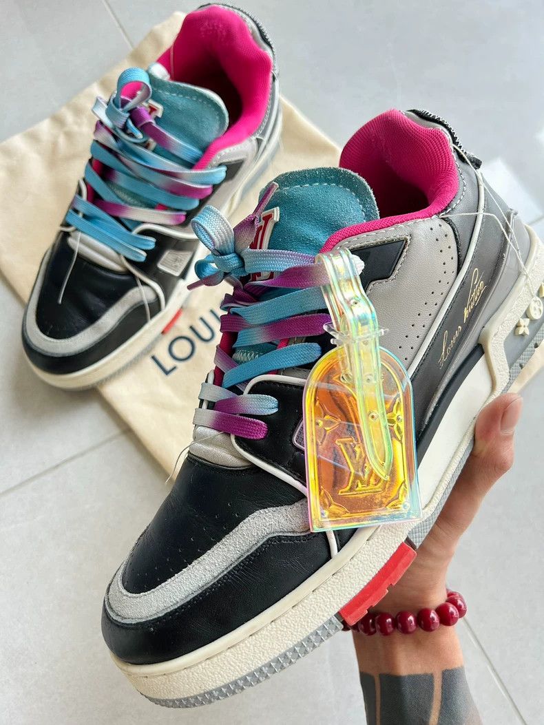 Louis Vuitton Louis Vuitton sneaker Size US 7 / EU 40 - 2 Thumbnail