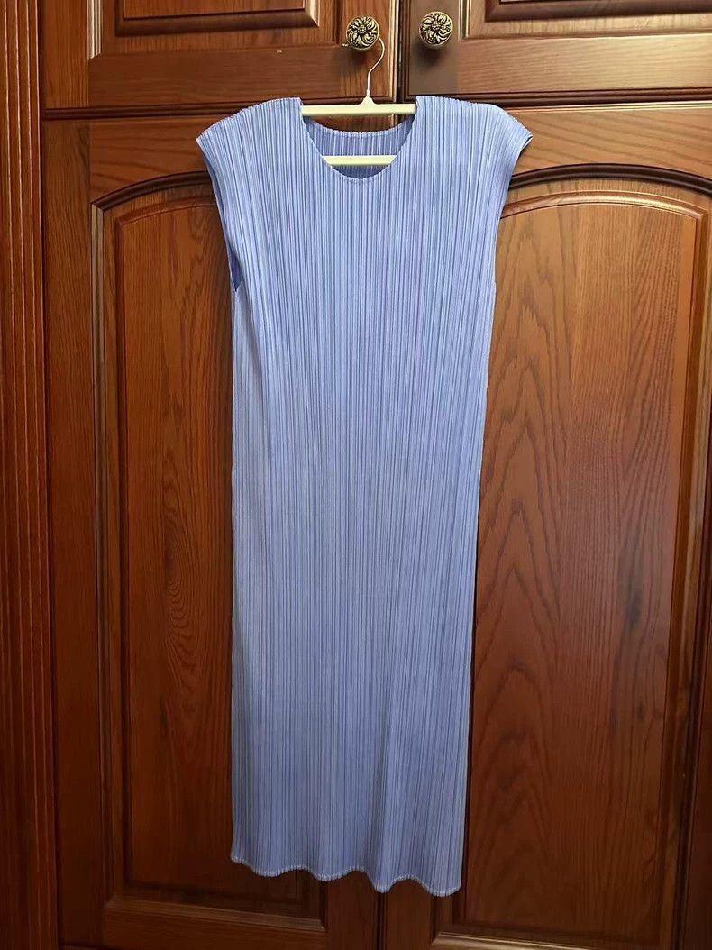 Issey Miyake PLEATS PLEASE Issey Miyake Pleated Dress - dmc Size US M / EU 48-50 / 2 - 1 Thumbnail