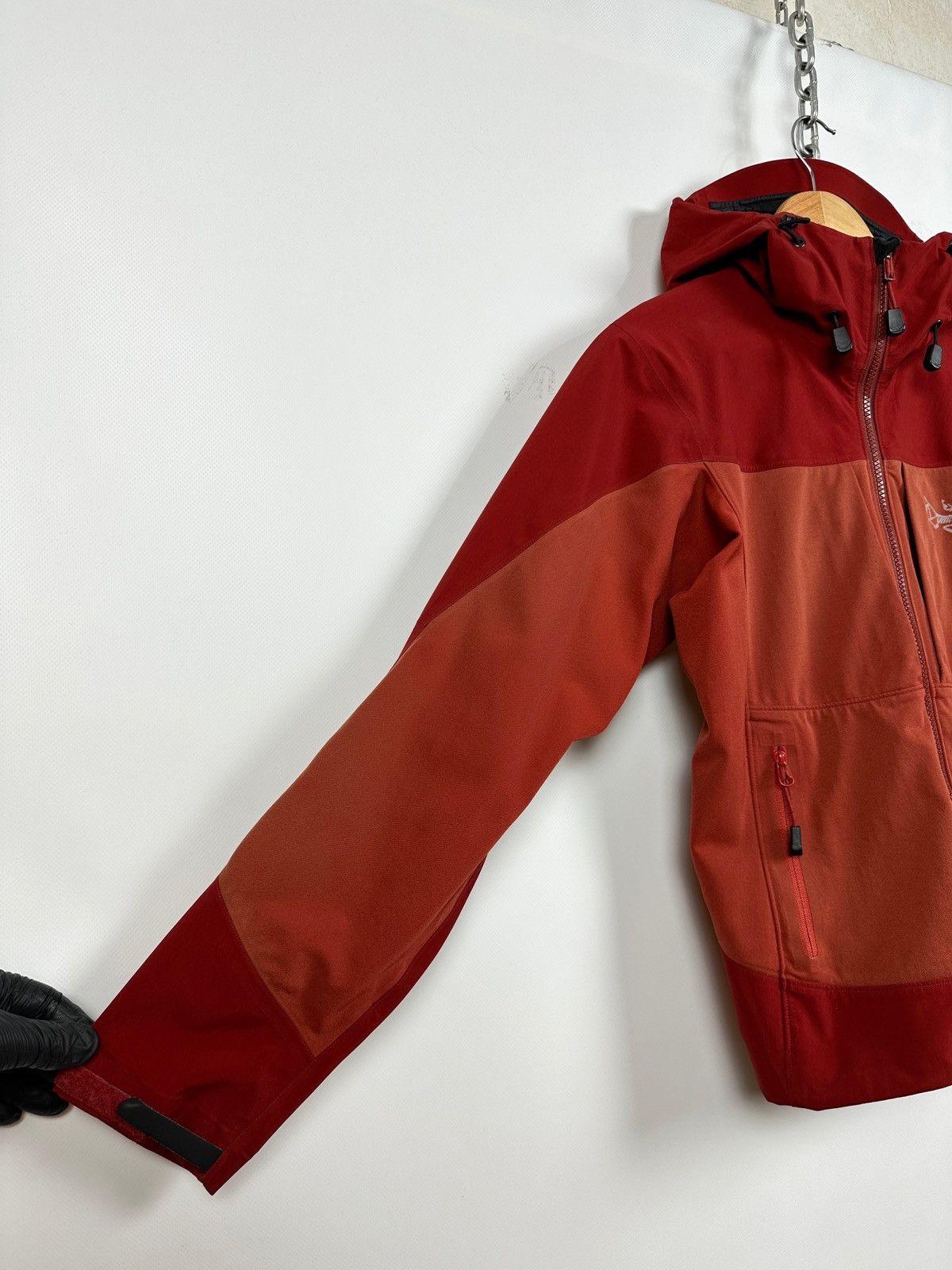 Arc'teryx Vintage Arcteryx Women’s Gamma MX Red Jacket Size XS / US 0-2 / IT 36-38 - 9 Thumbnail