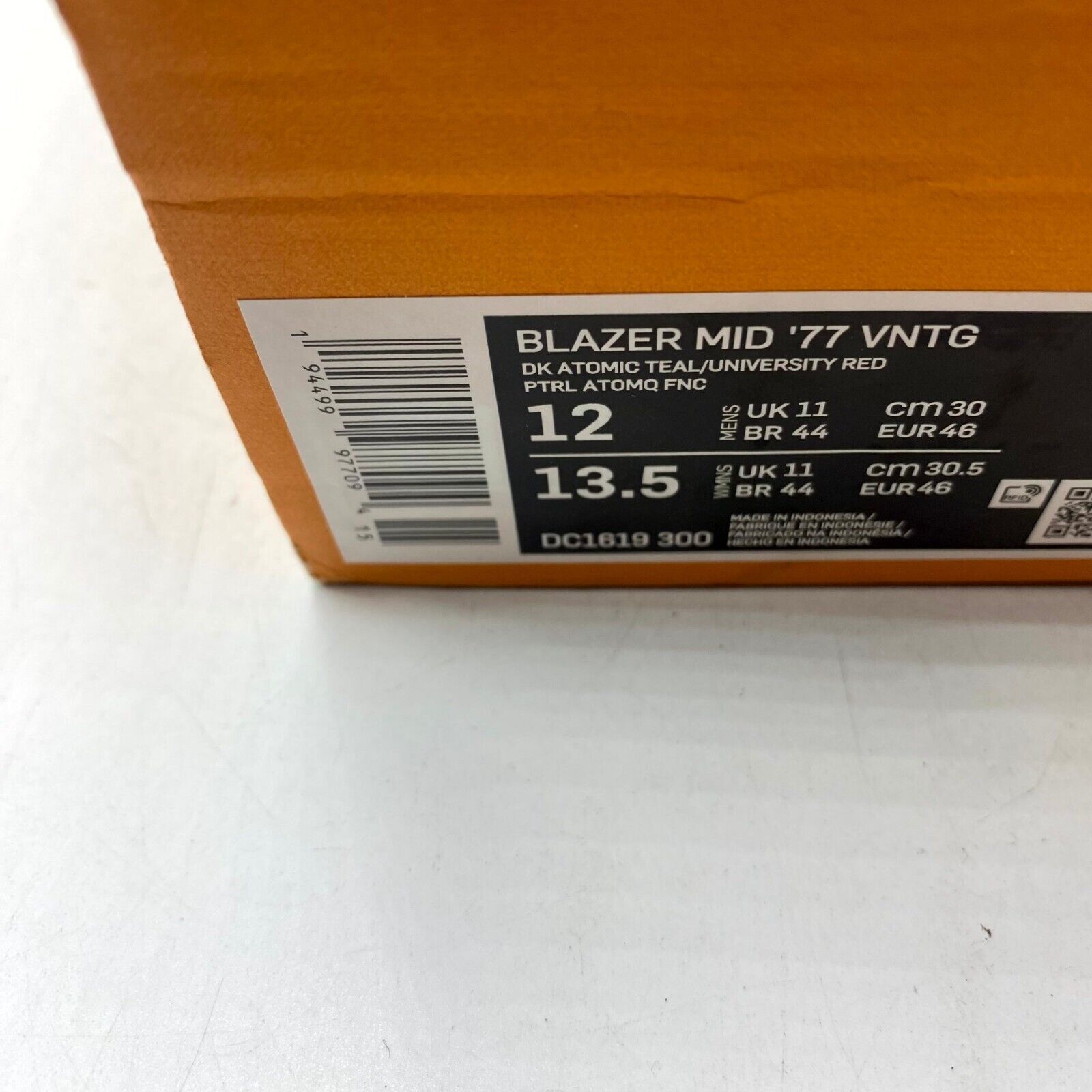 Nike Nike Blazer Mid '77 Vintage Nordic Christmas DC1619-300 NEW Size US 12 / EU 45 - 9 Thumbnail