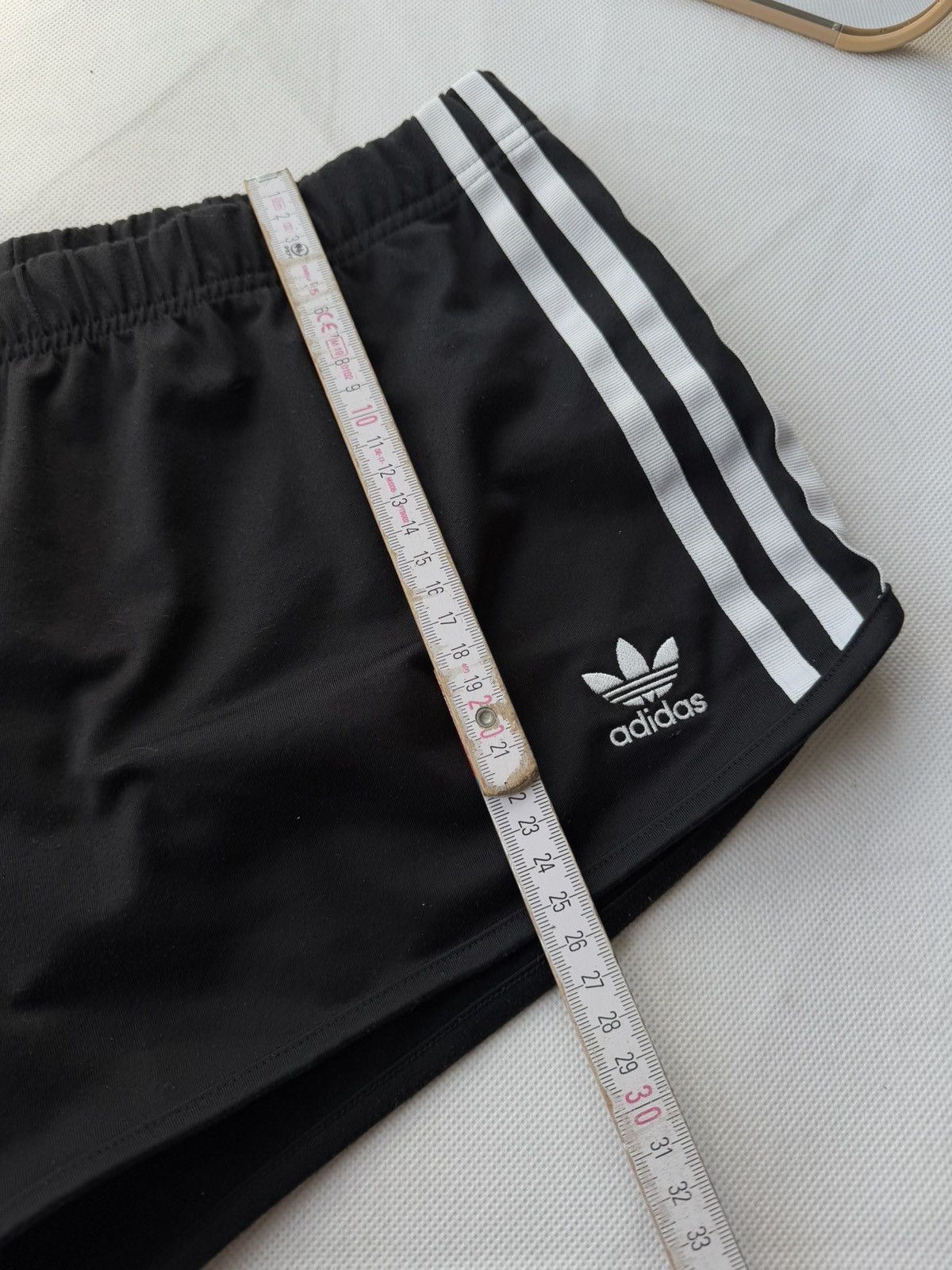 Vintage Vintage Y2K Adidas Pinterest Mini Shorts Streetwear 90s Size US 32 / EU 48 - 20 Thumbnail