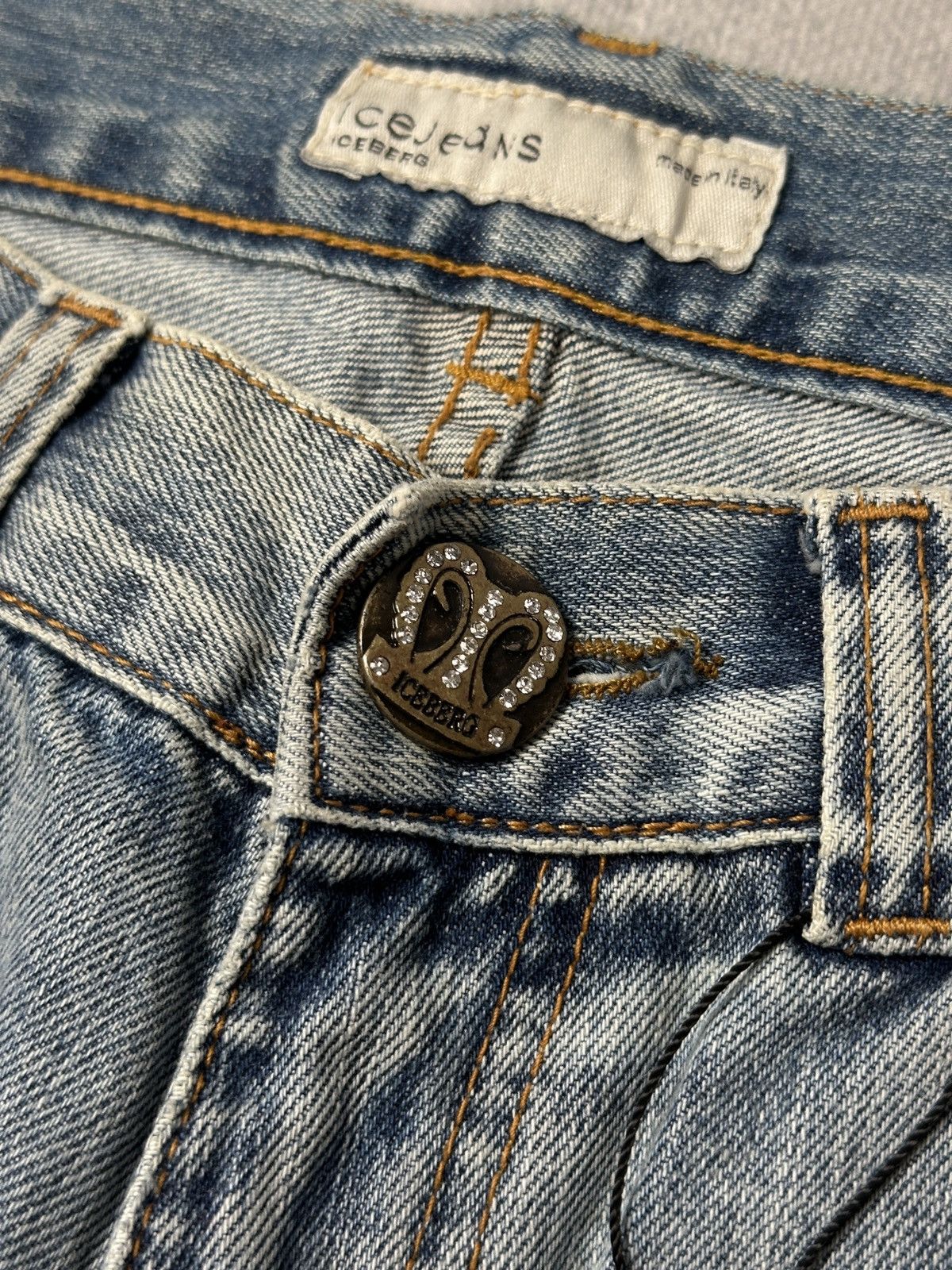 Iceberg Iceberg Distressed Rhinestone Y2K Archive Denim Jeans Italy Size 31" - 11 Thumbnail