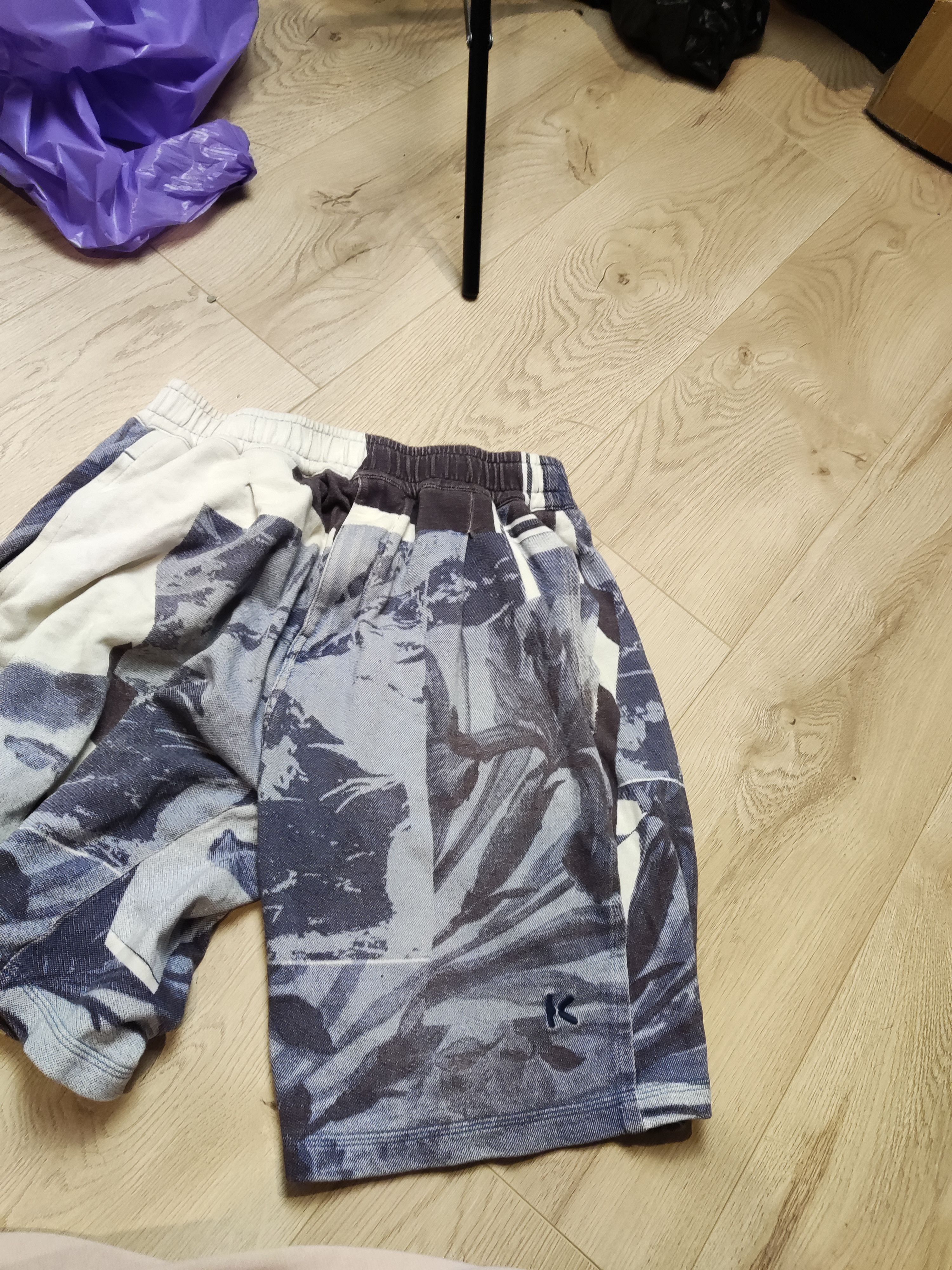 Kenzo Kenzo Cut-out Flowers bermuda shorts sweat tropical floral Size US 28 / EU 44 - 21 Thumbnail