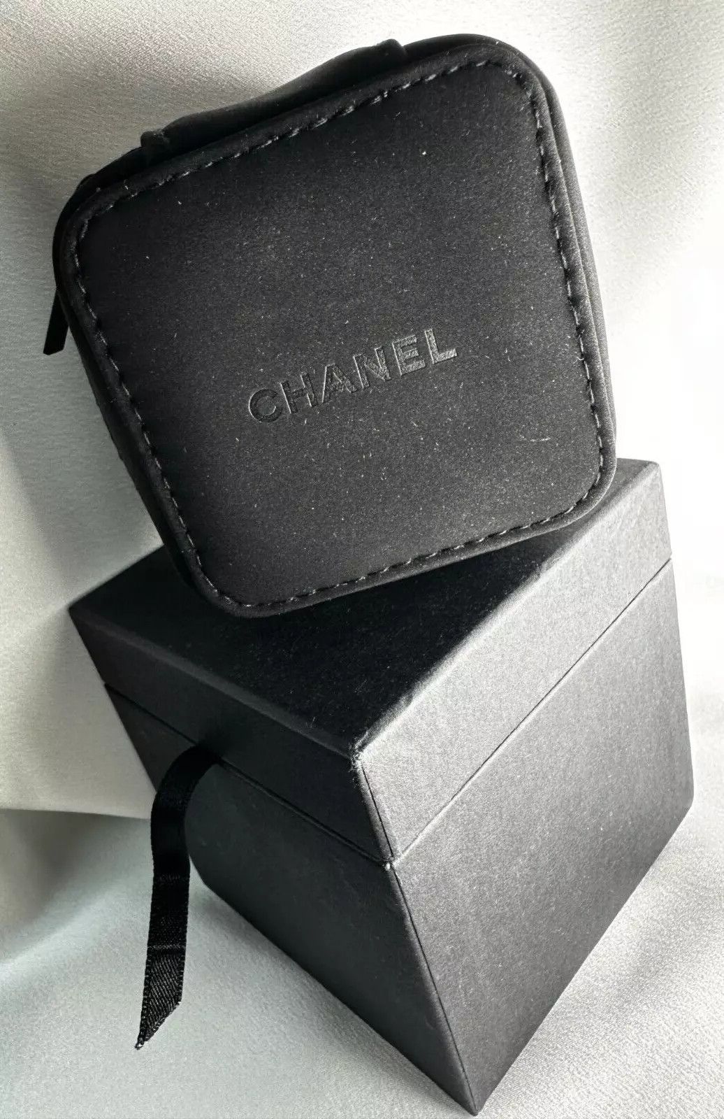 Chanel Chanel 18k Wht Gold 1.05 ct Diamond Ruban Ring, GIA, Sz 5.25 Size ONE SIZE - 20 Thumbnail