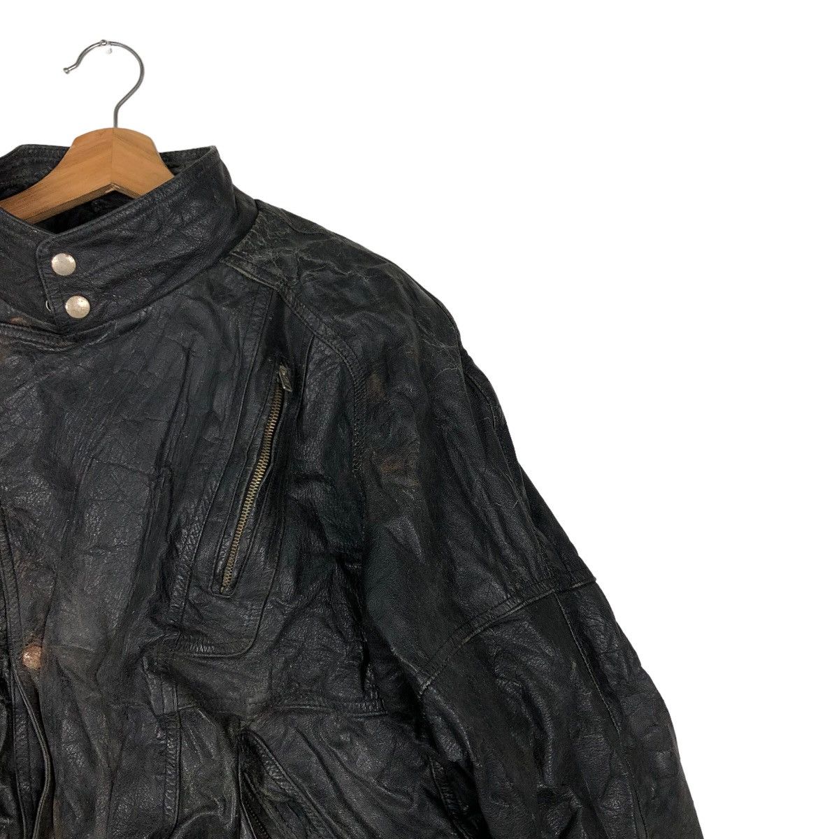 Japanese Brand Vintage Bomber Genuine Leather Jacket Sportwear IsseyMiyake Size US M / EU 48-50 / 2 - 6 Thumbnail