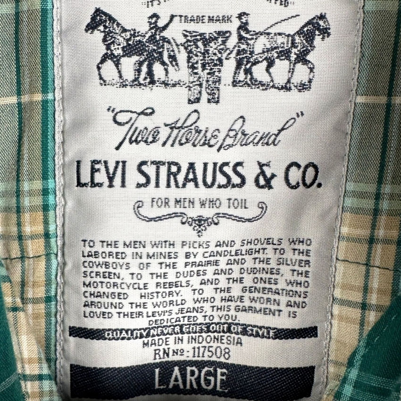 Levi's Levis Shirt Mens Large Green Tan Western Pearl Snap Plaid Button Up Flap Pockets Size US L / EU 52-54 / 3 - 4 Thumbnail
