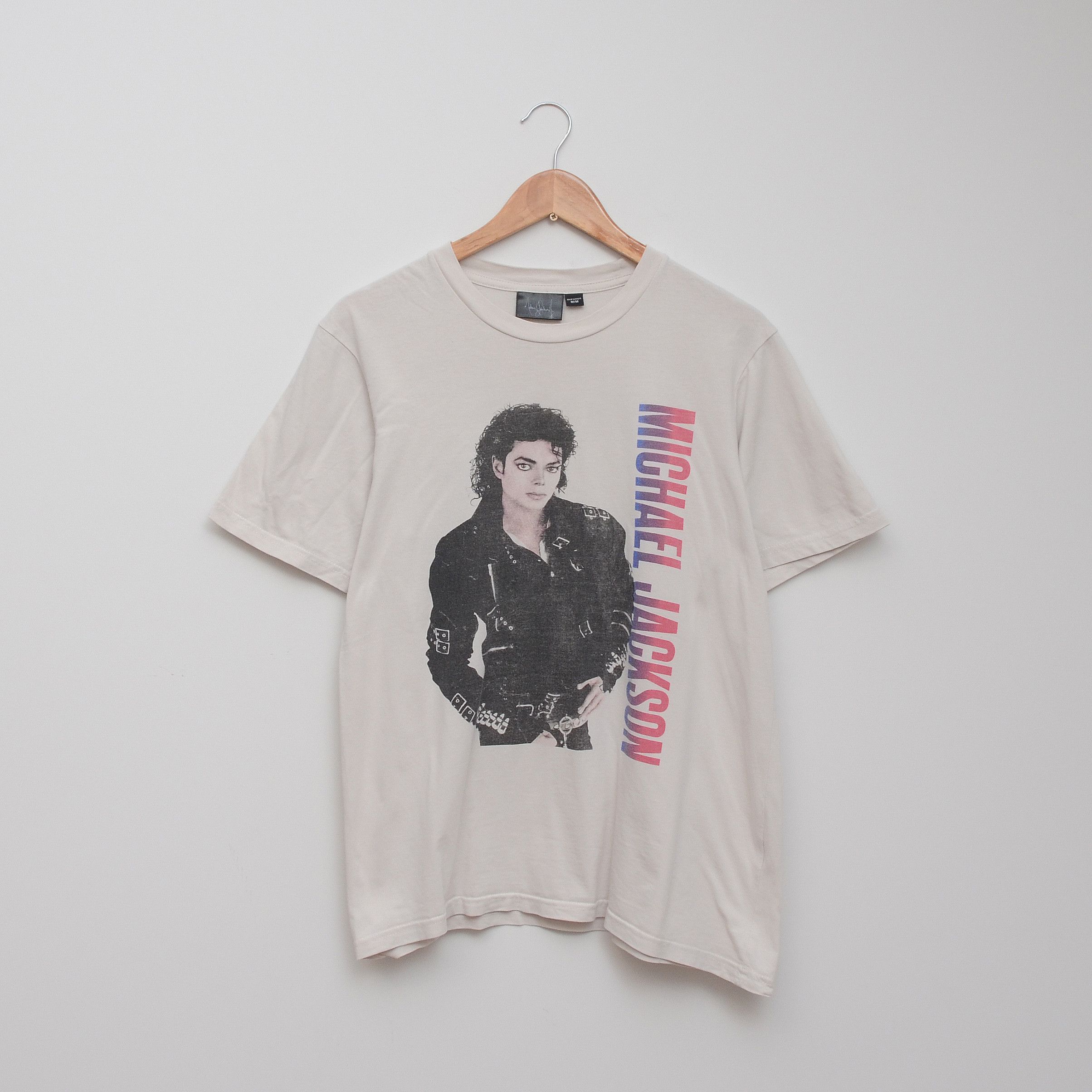 Band Tees Michael Jackson 1988 Bad Tour T-Shirt M Double Sided Unisex Size US M / EU 48-50 / 2 - 1 Thumbnail